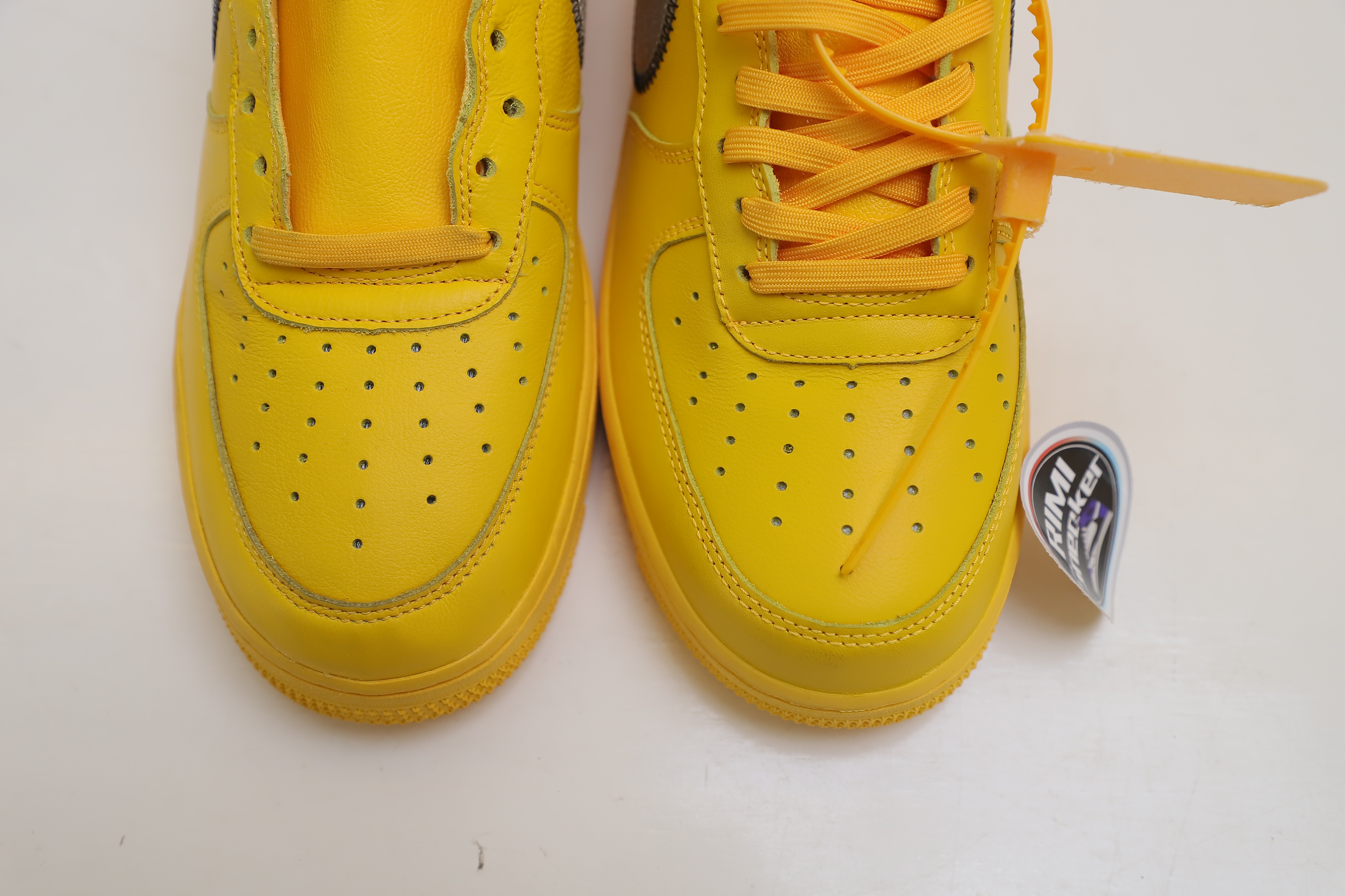OFF-WHITE X AIR FORCE 1 LOW 'LEMONADE'
