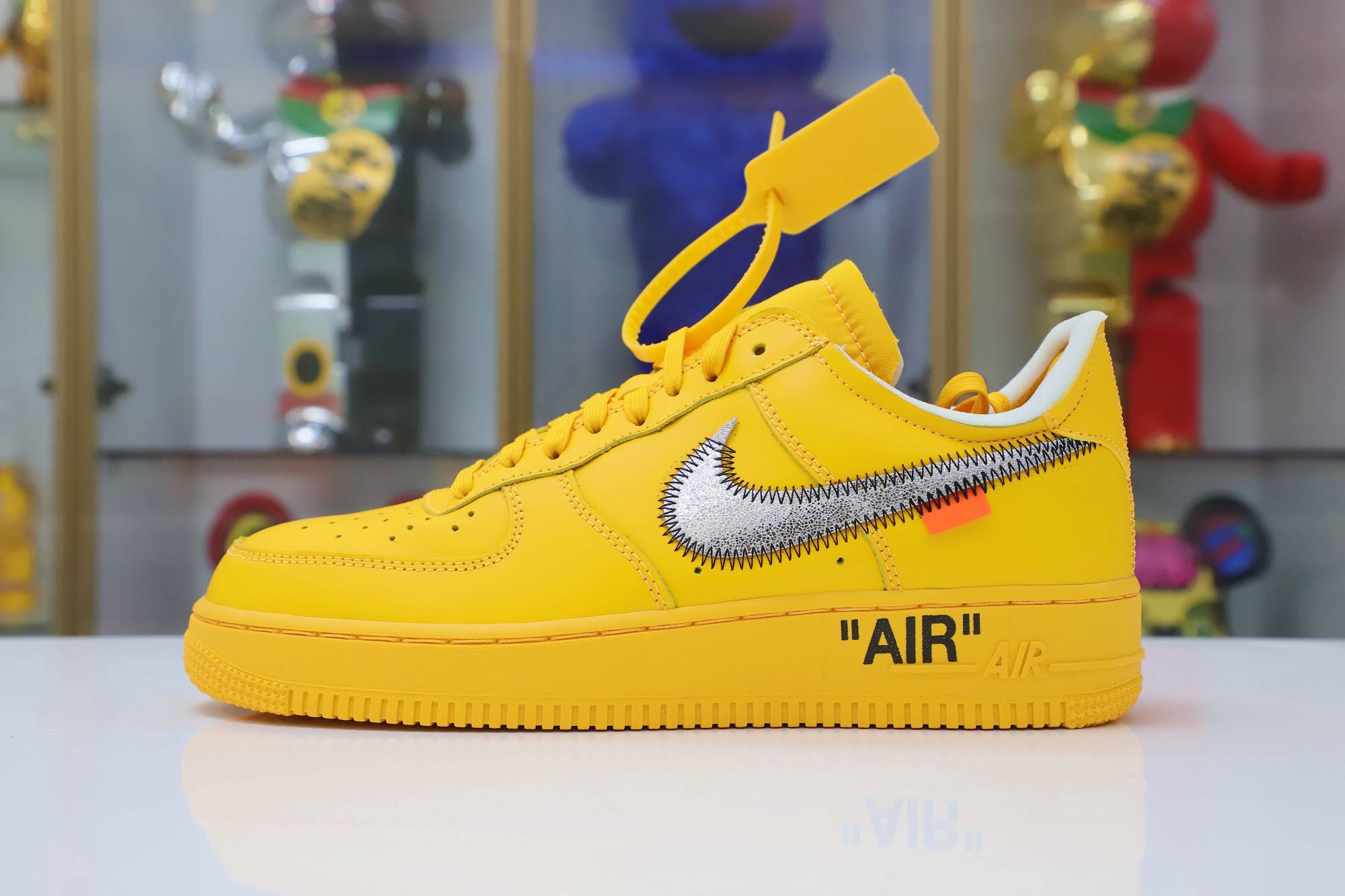 OFF-WHITE X AIR FORCE 1 LOW 'LEMONADE'