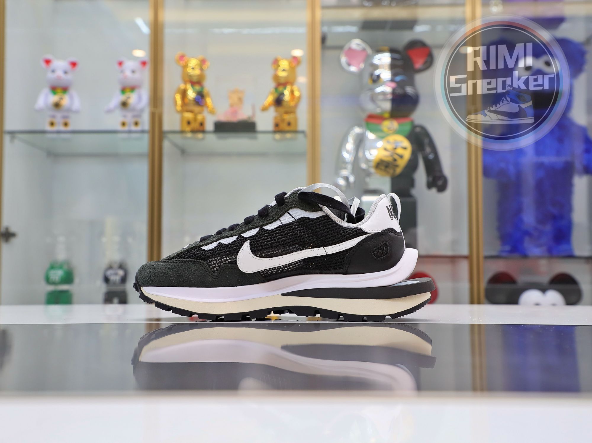 SACAI X VAPORWAFFLE 'BLACK WHITE'