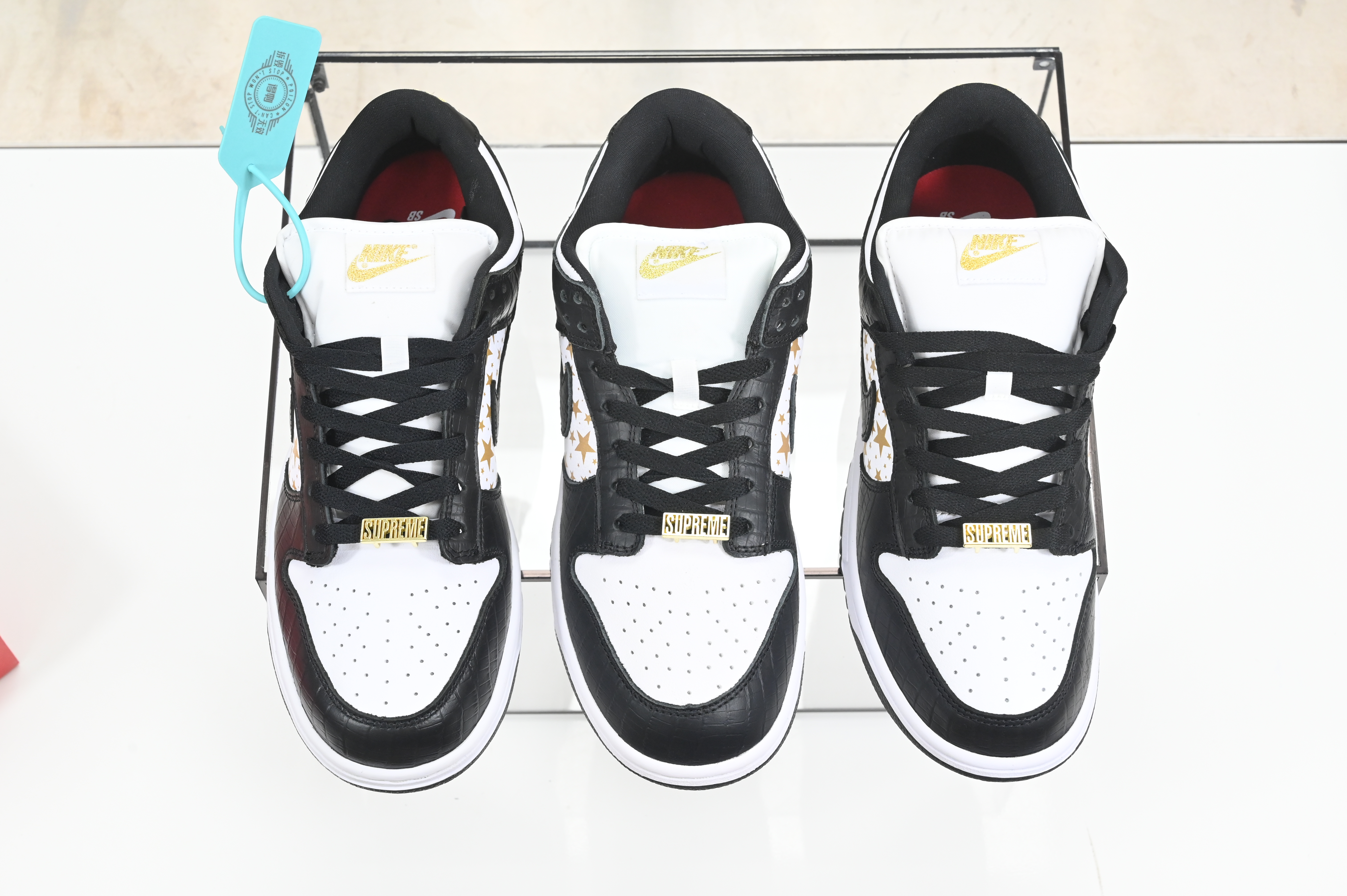 SUPREME X DUNK LOW OG SB