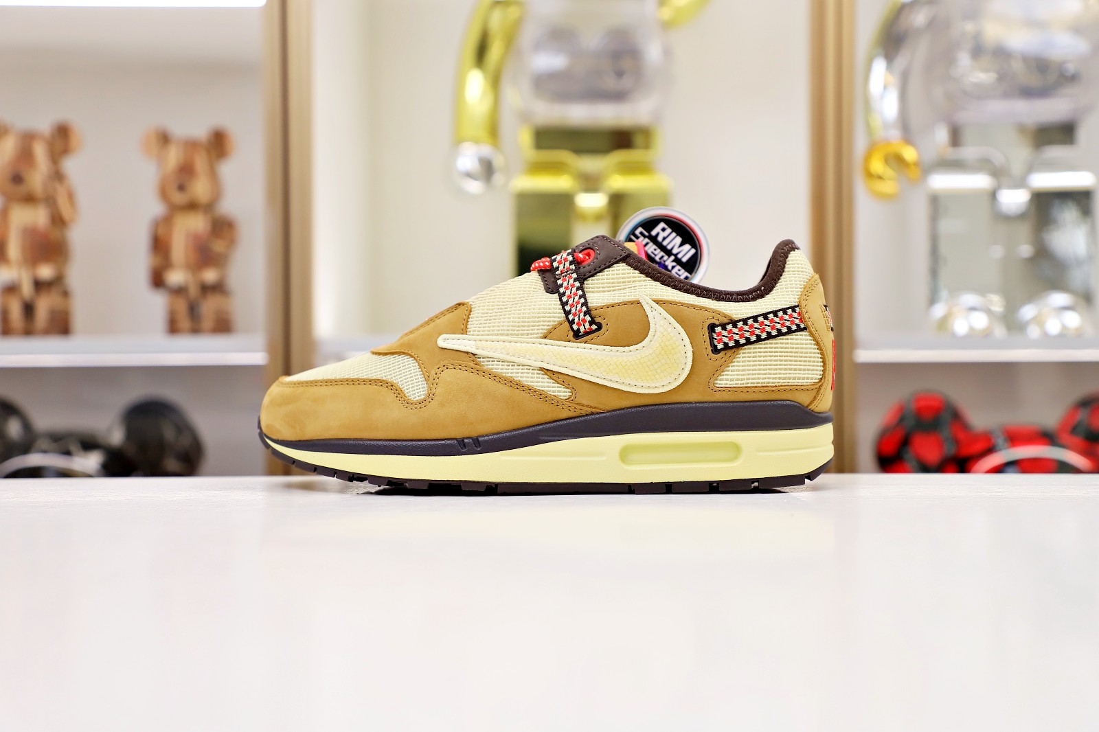 TRAVIS SCOTT NIKE AIR MAX 1 DO9392-701