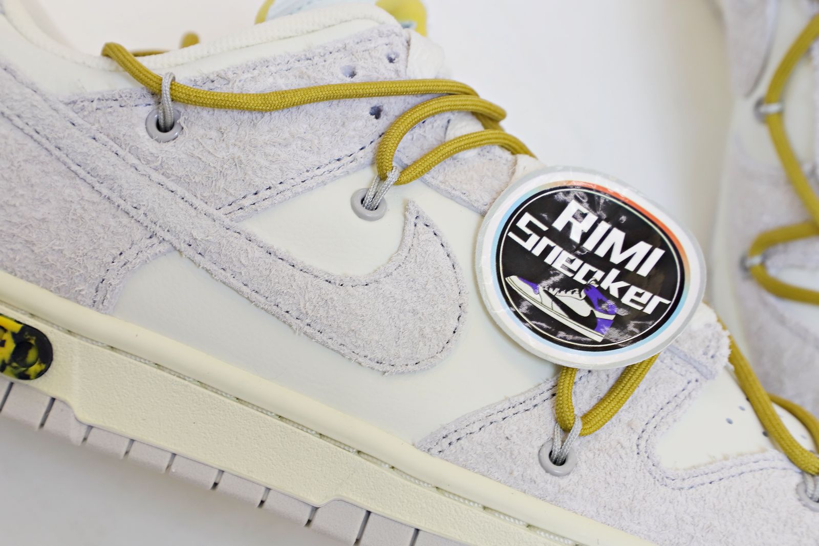 NIKE DUNK LOW OFF-WHITE LOT 37