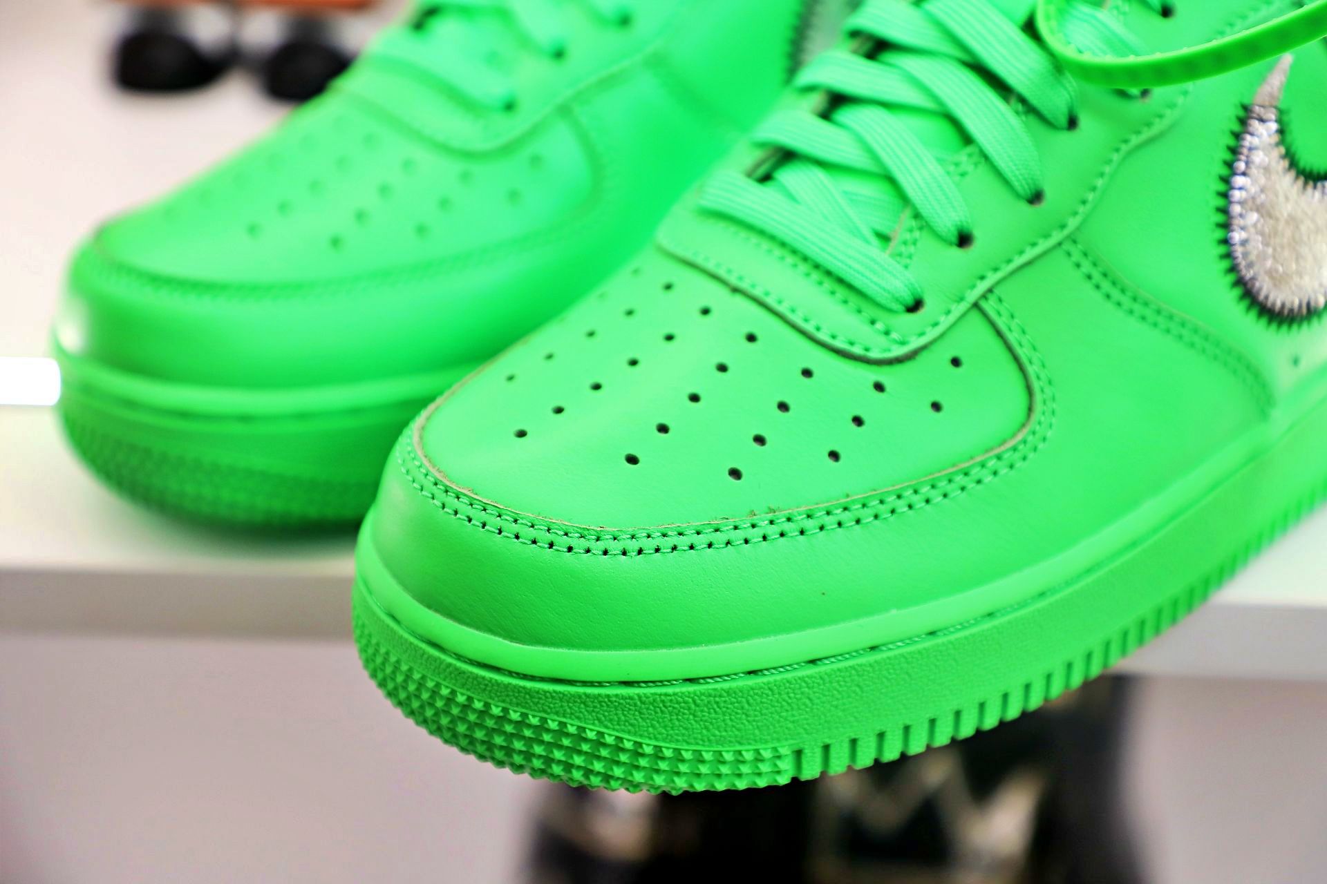 OFF WHITE NIKE AIR FORCE 1 LOW GREEN