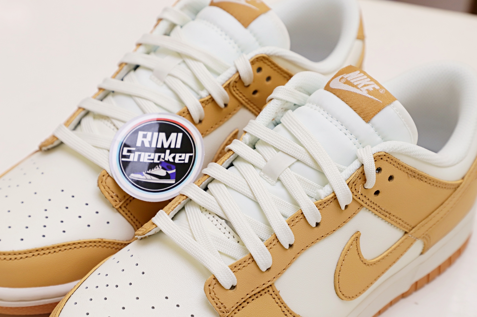 WMNS DUNK LOW 'HARVEST MOON'