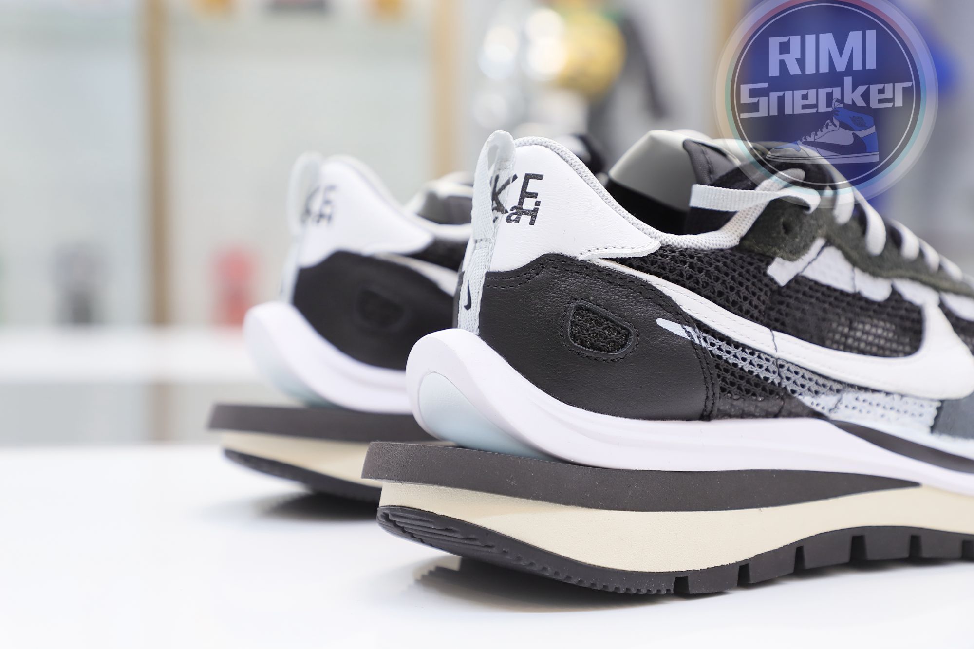 SACAI X VAPORWAFFLE 'BLACK WHITE'