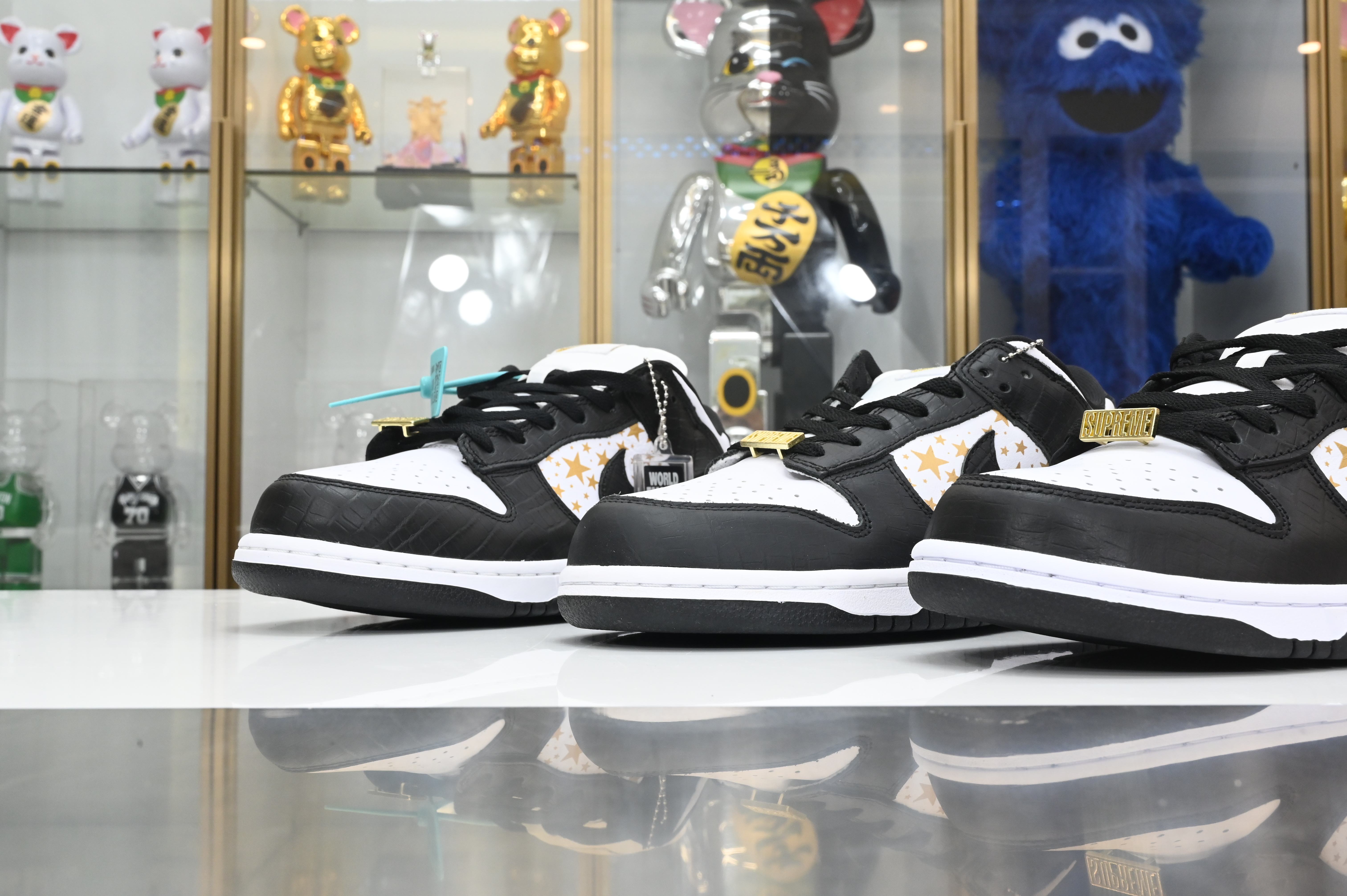 SUPREME X DUNK LOW OG SB