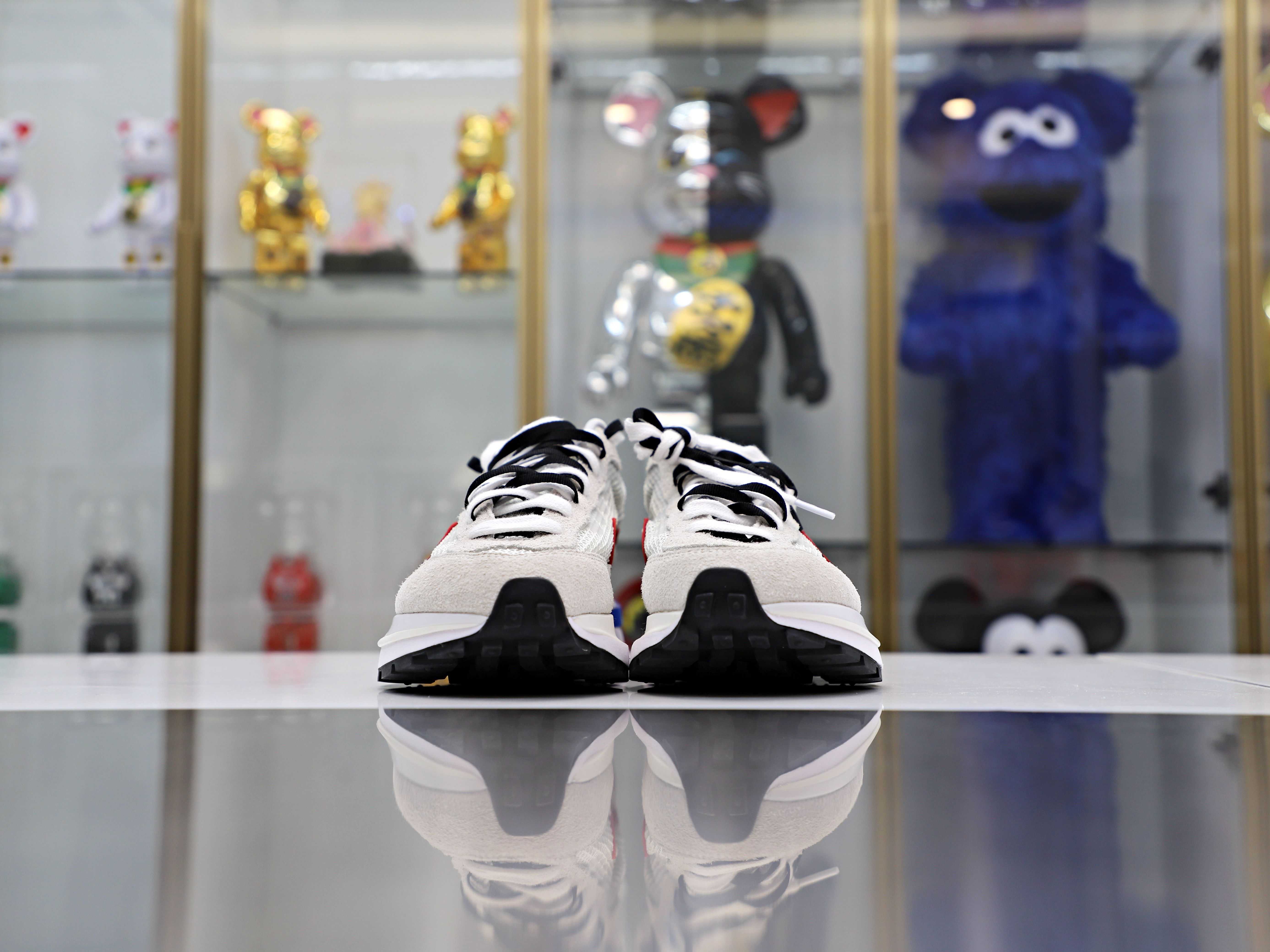 SACAI X VAPORWAFFLE 'SAIL'