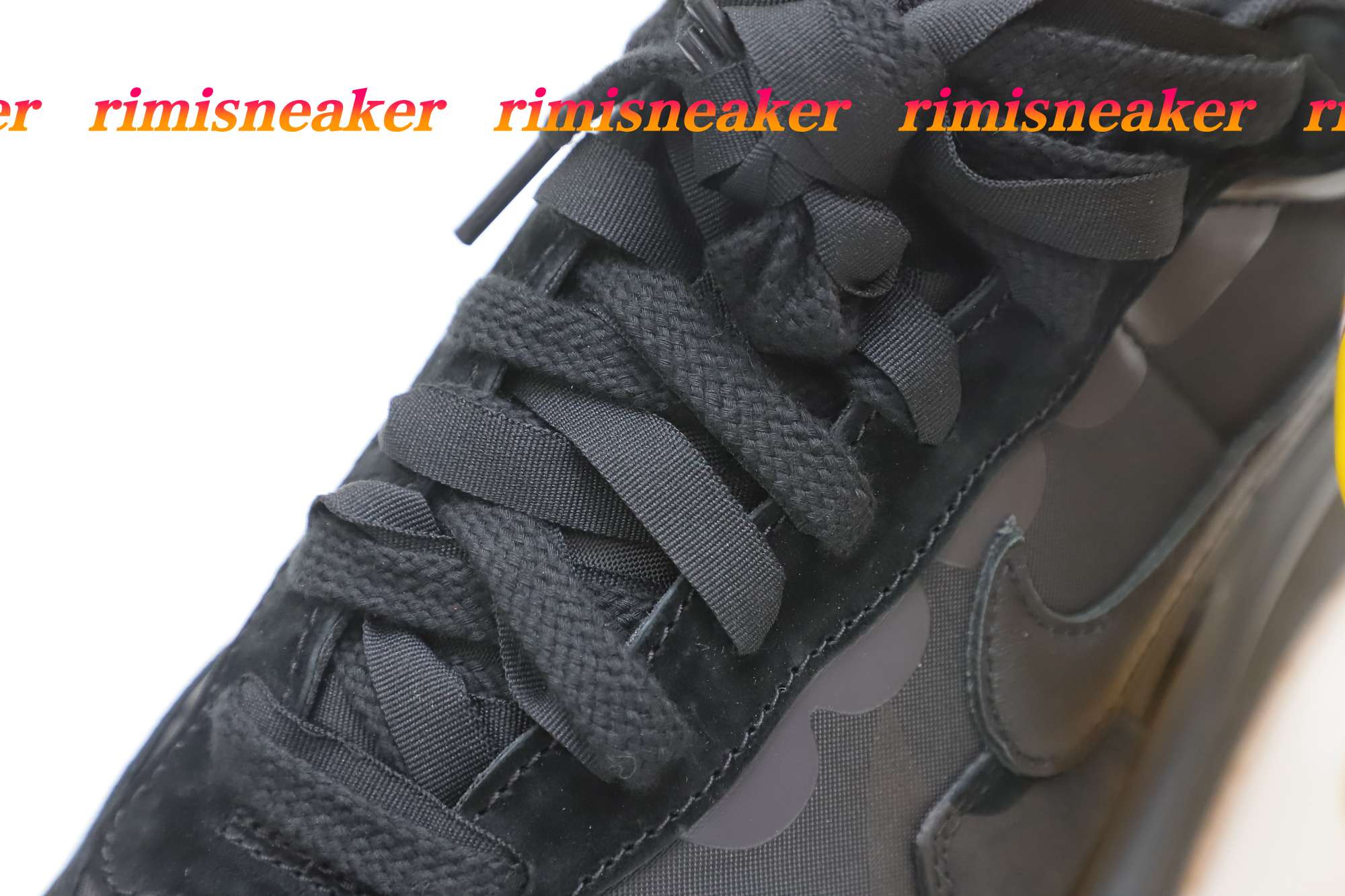 NIKE SACAI X VAPORWAFFLE 'BLACK GUM'