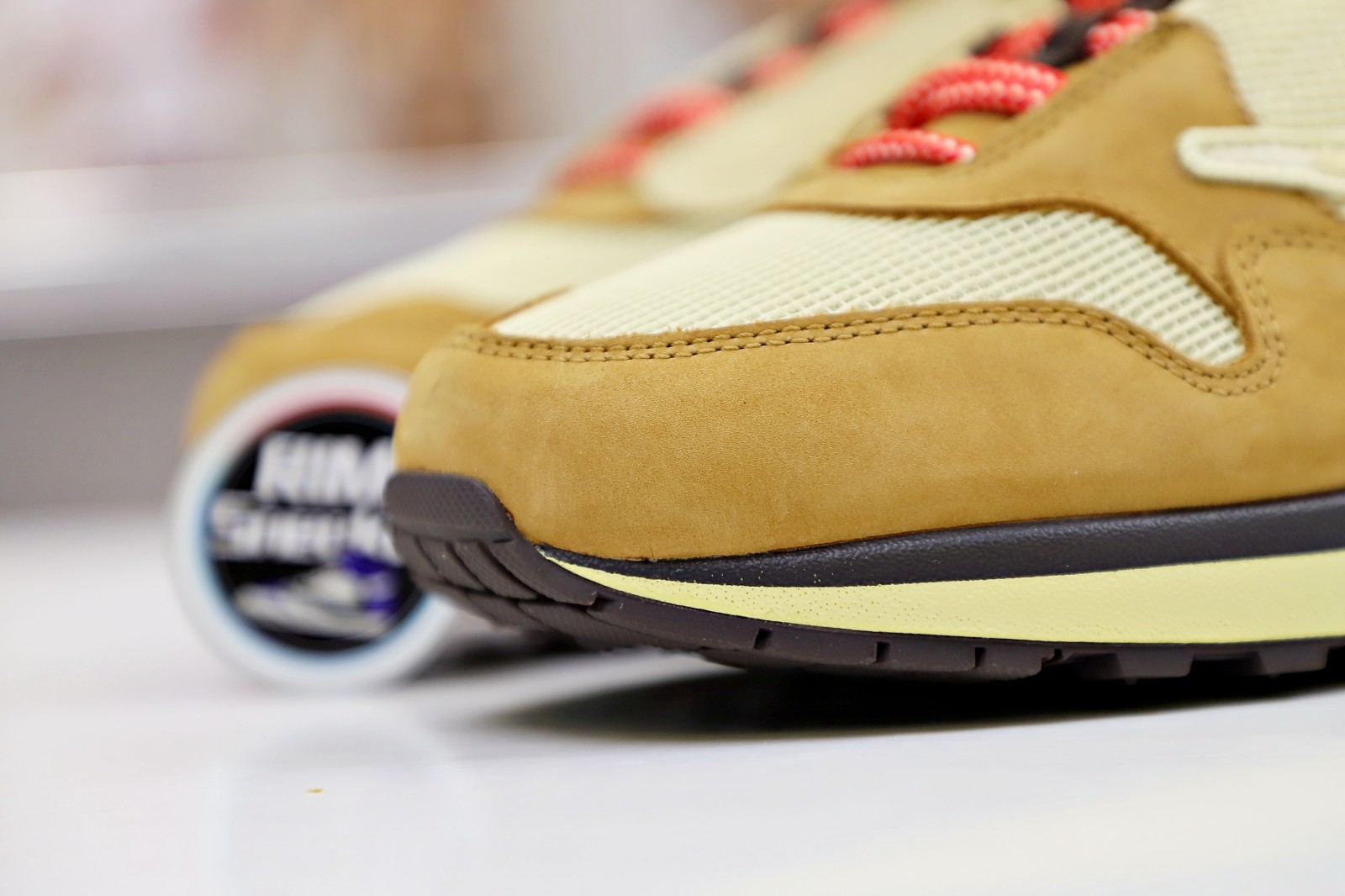 TRAVIS SCOTT NIKE AIR MAX 1 DO9392-701