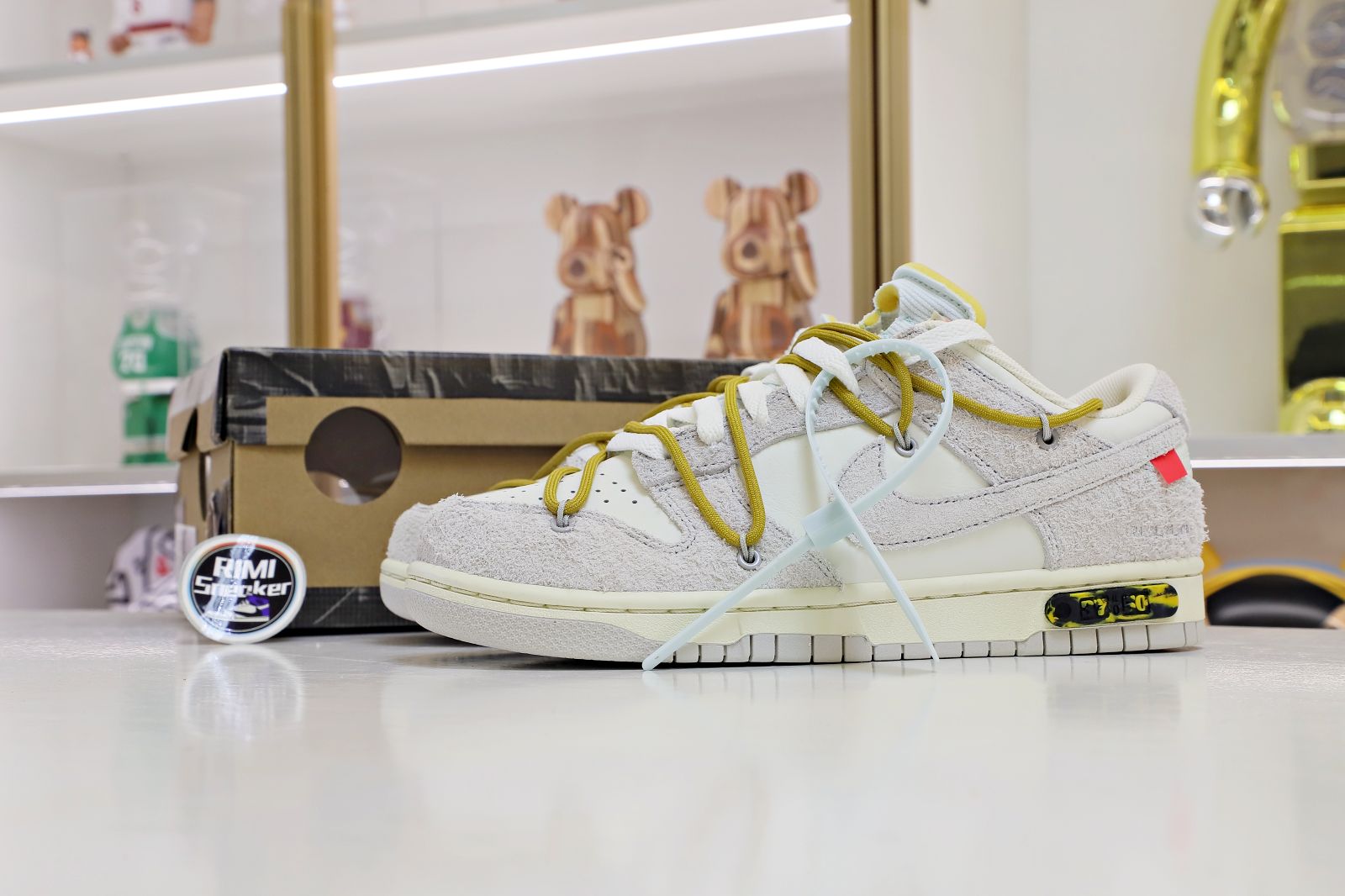 NIKE DUNK LOW OFF-WHITE LOT 37