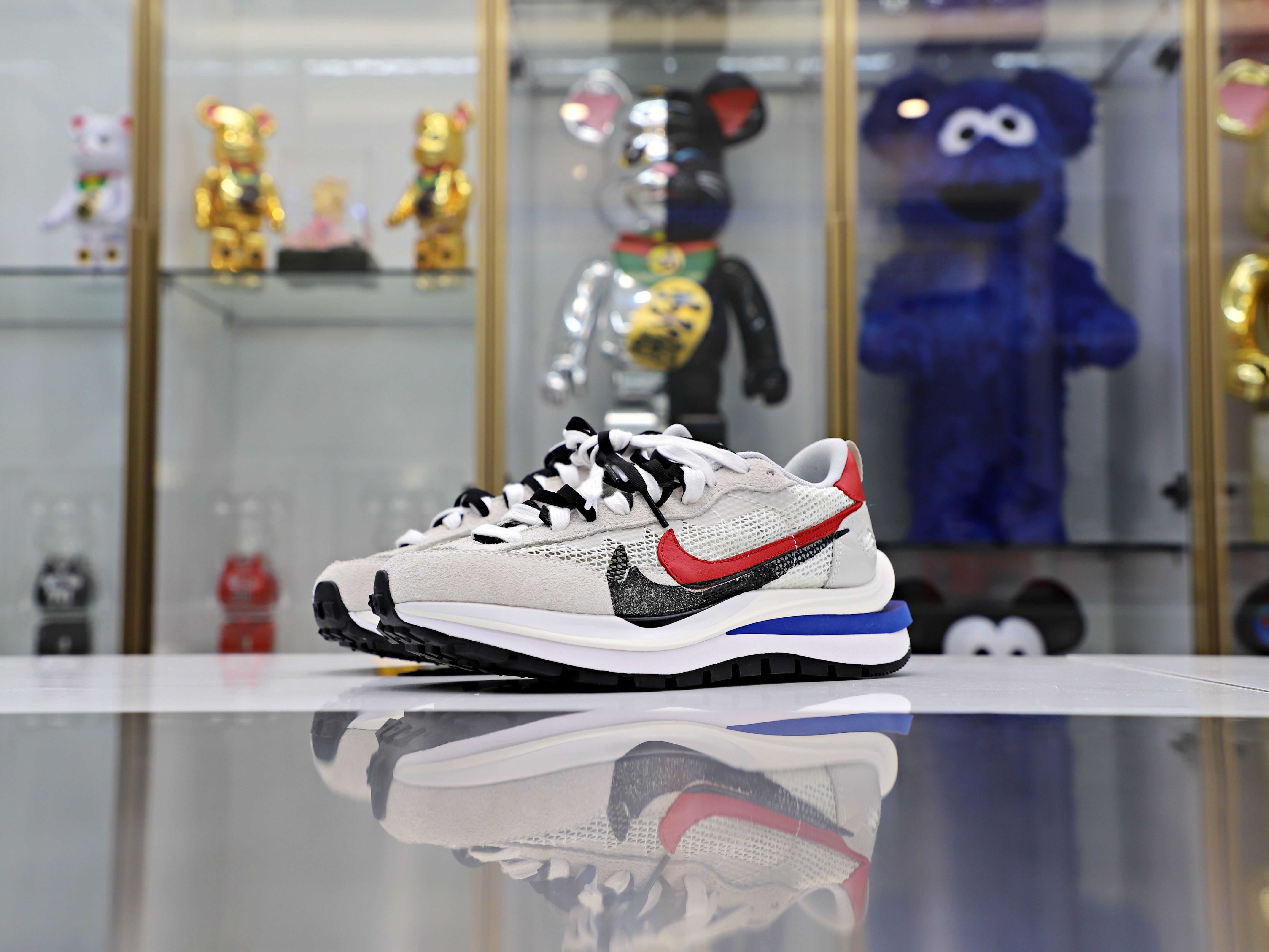 SACAI X VAPORWAFFLE 'SAIL'