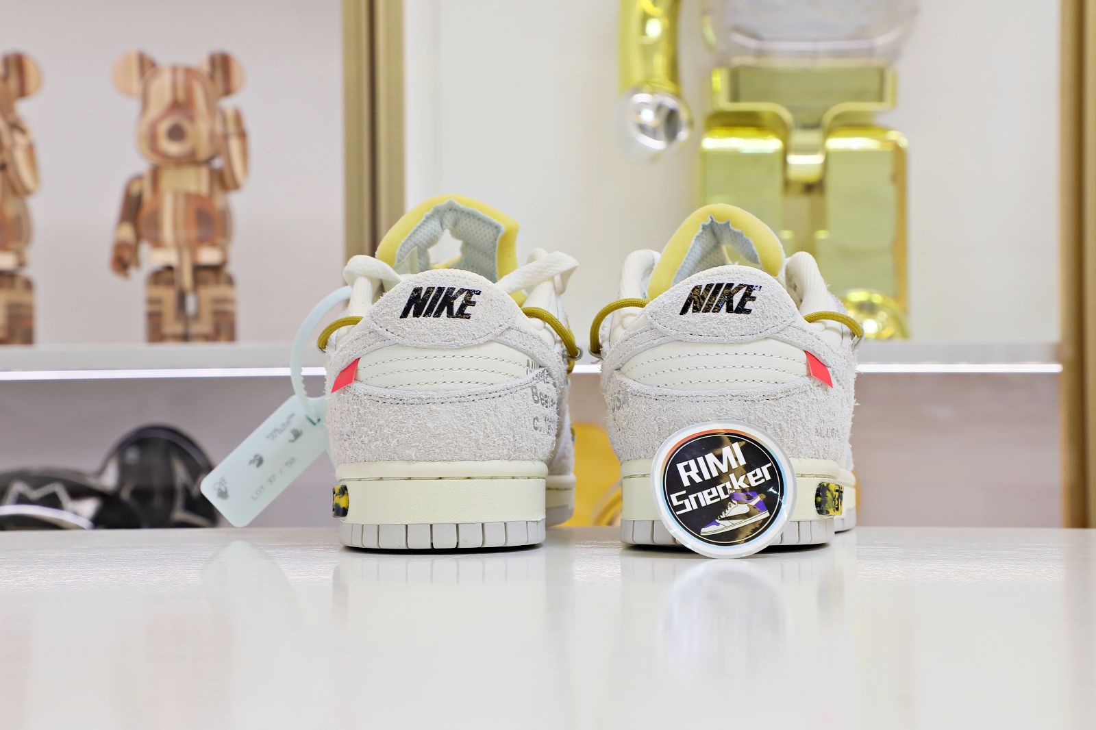 NIKE DUNK LOW OFF-WHITE LOT 37