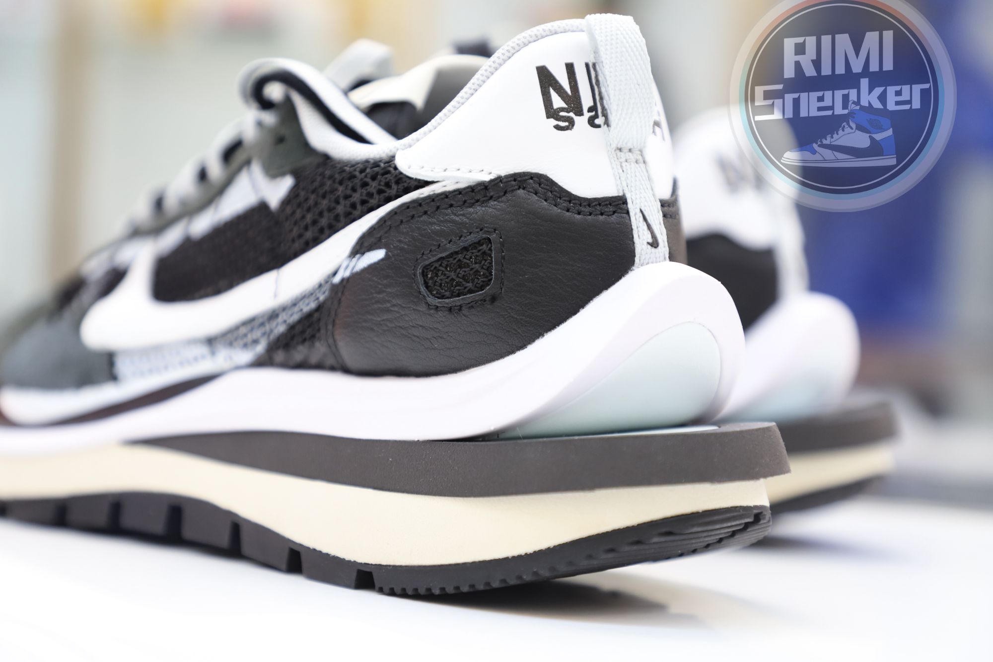 SACAI X VAPORWAFFLE 'BLACK WHITE'