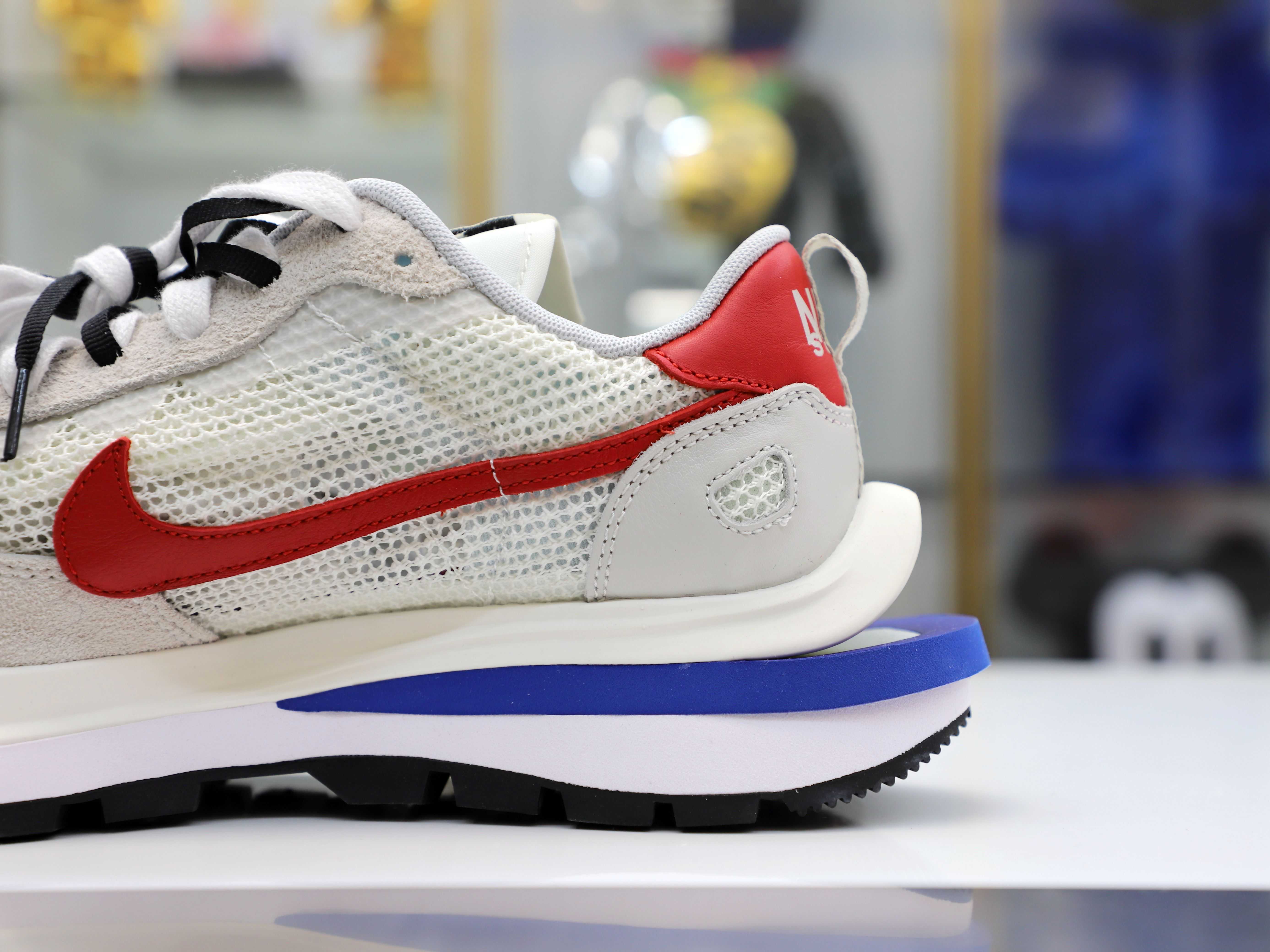 SACAI X VAPORWAFFLE 'SAIL'