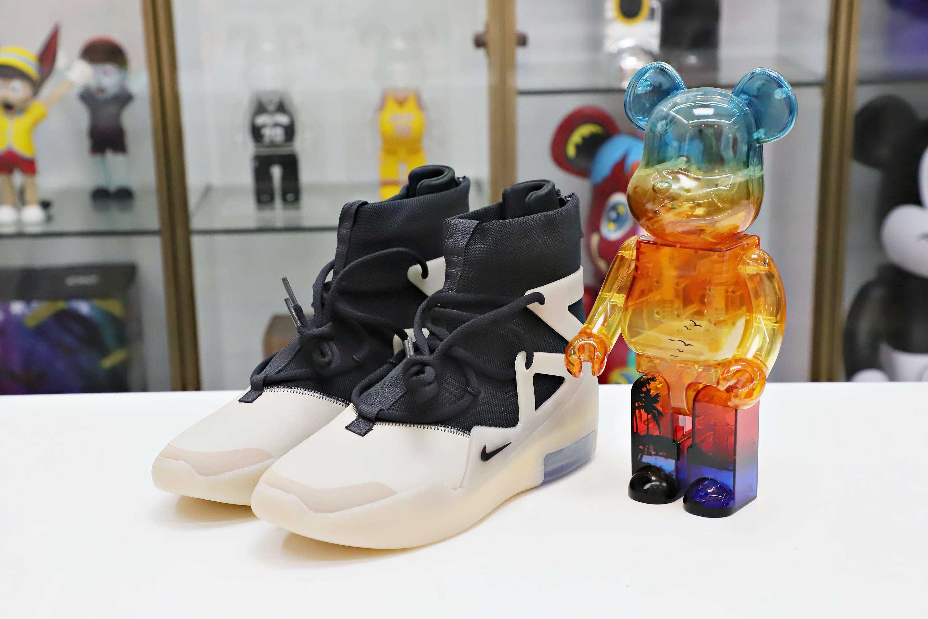 NIKE AIR FEAR OF GOD 1 'THE QUESTION'
