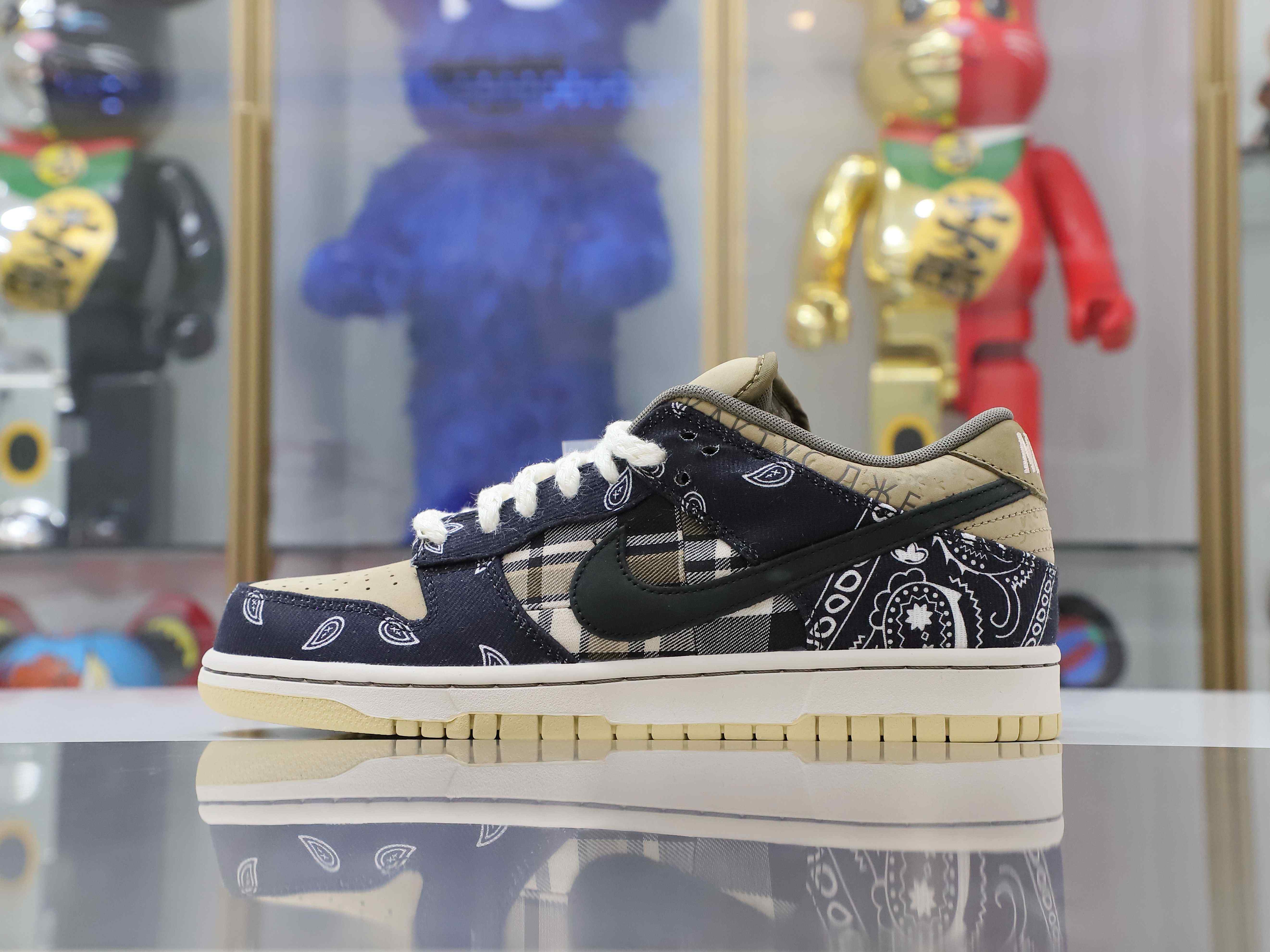 TRAVIS SCOTT X DUNK LOW PREMIUM QS SB 'CACTUS JACK'