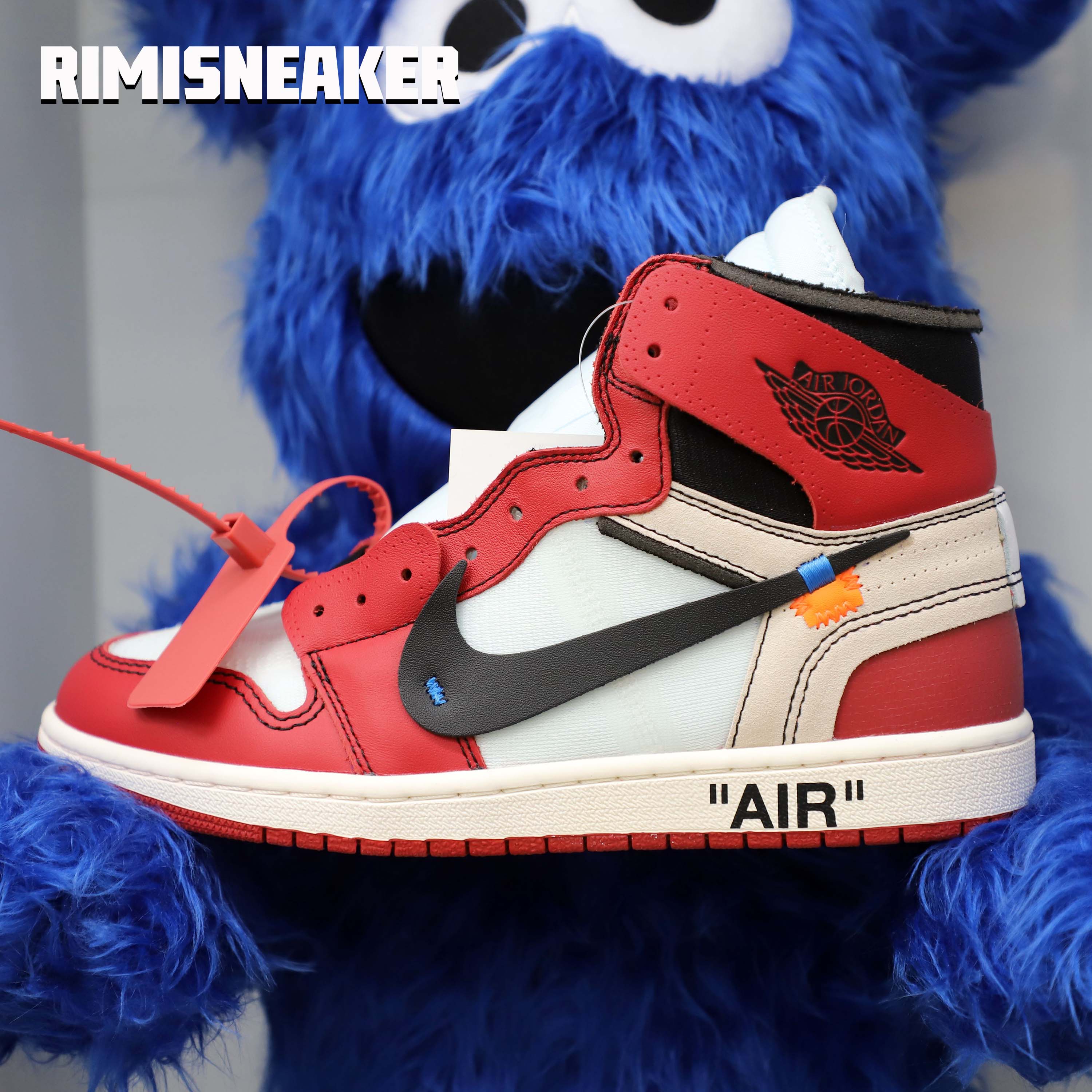 OFF-WHITE X AIR JORDAN 1 RETRO HIGH OG 'CHICAGO'