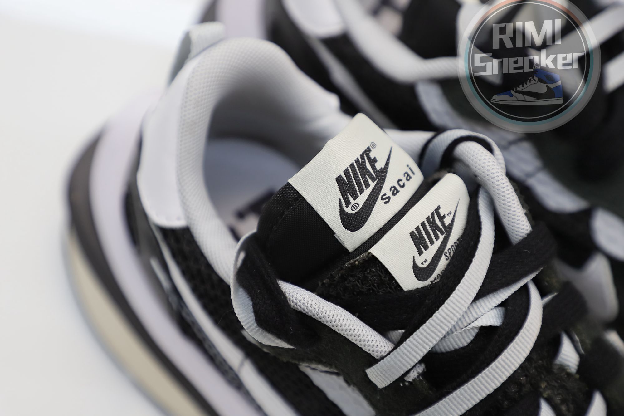 SACAI X VAPORWAFFLE 'BLACK WHITE'