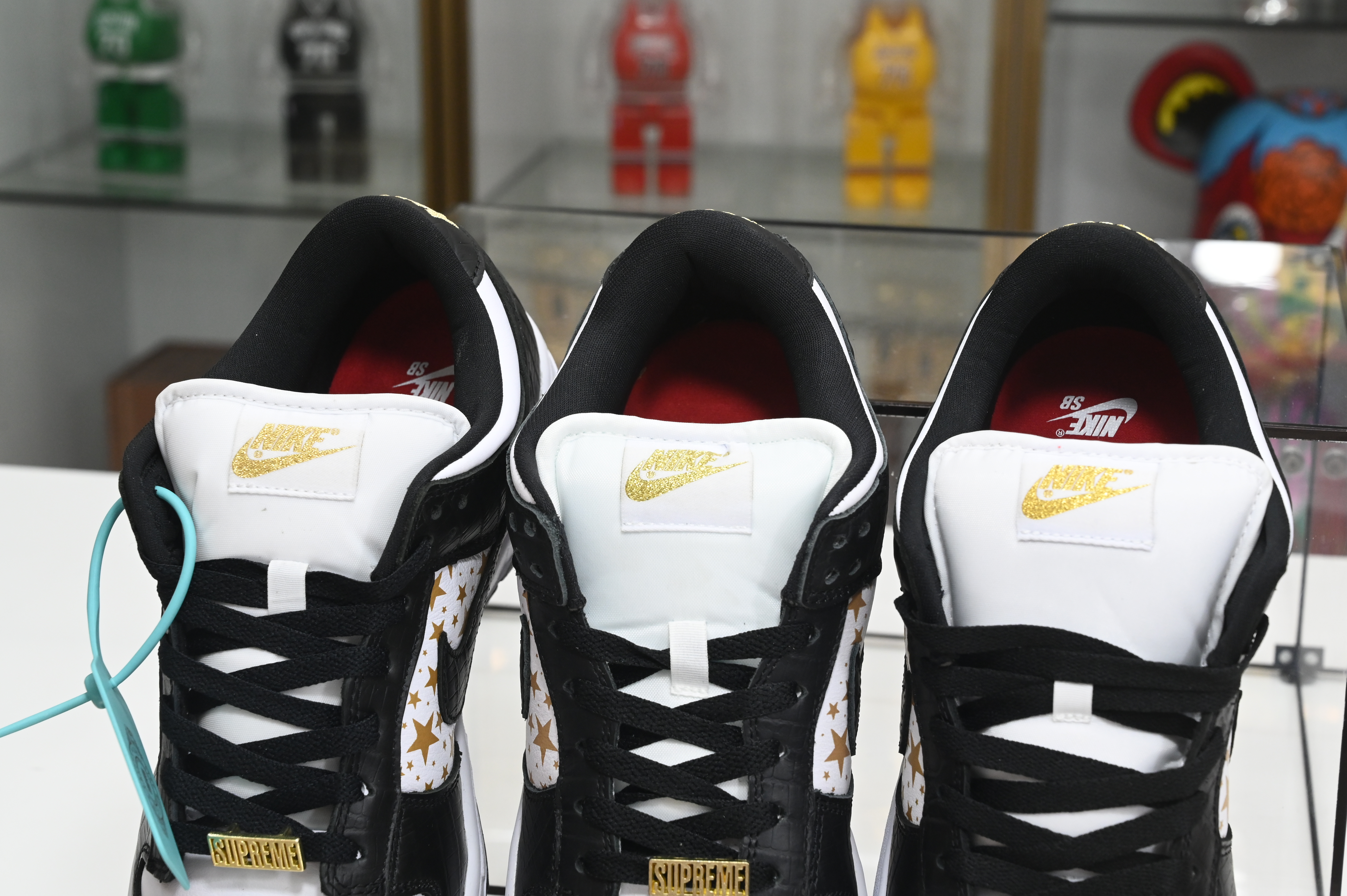 SUPREME X DUNK LOW OG SB