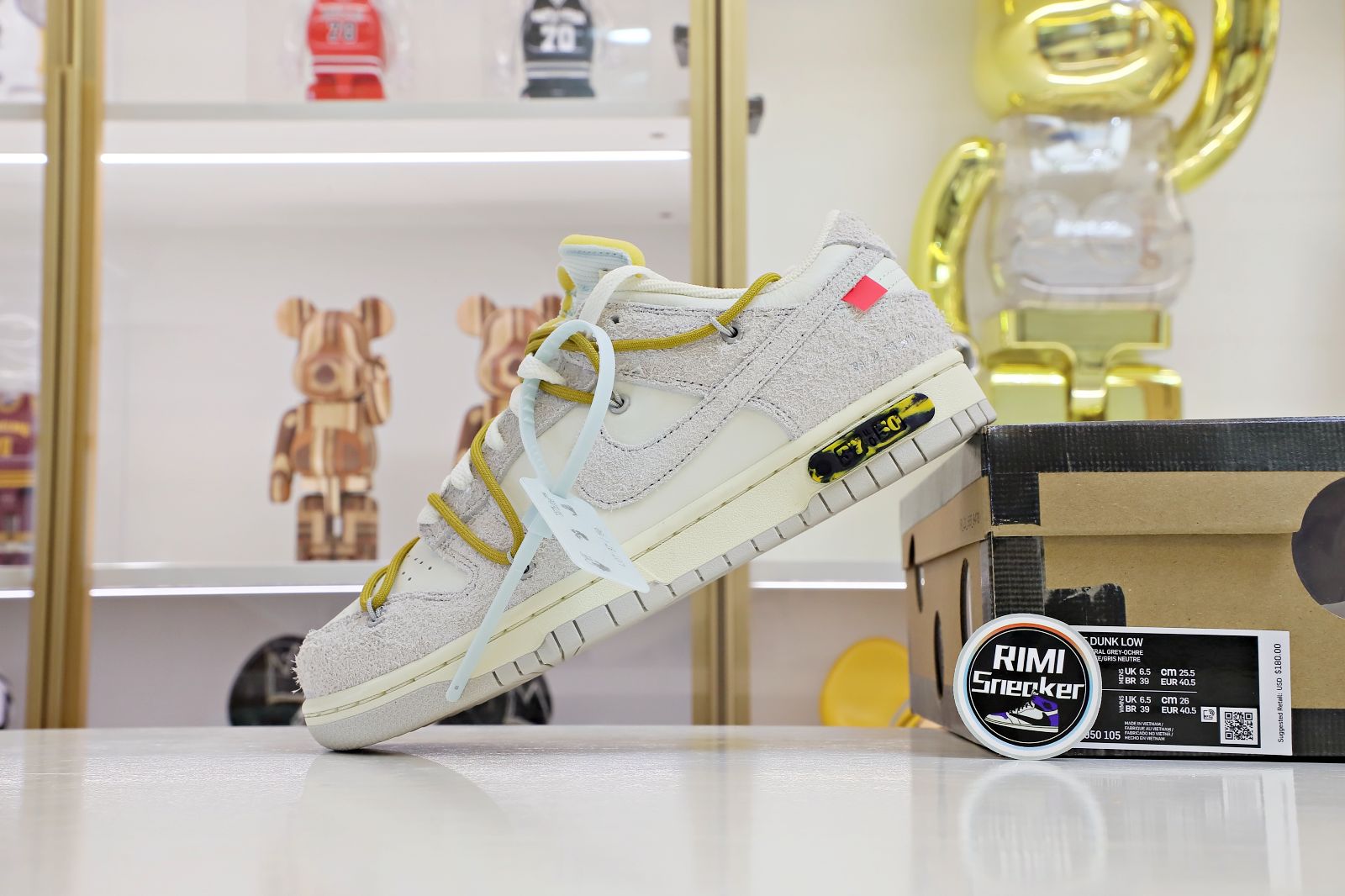 NIKE DUNK LOW OFF-WHITE LOT 37