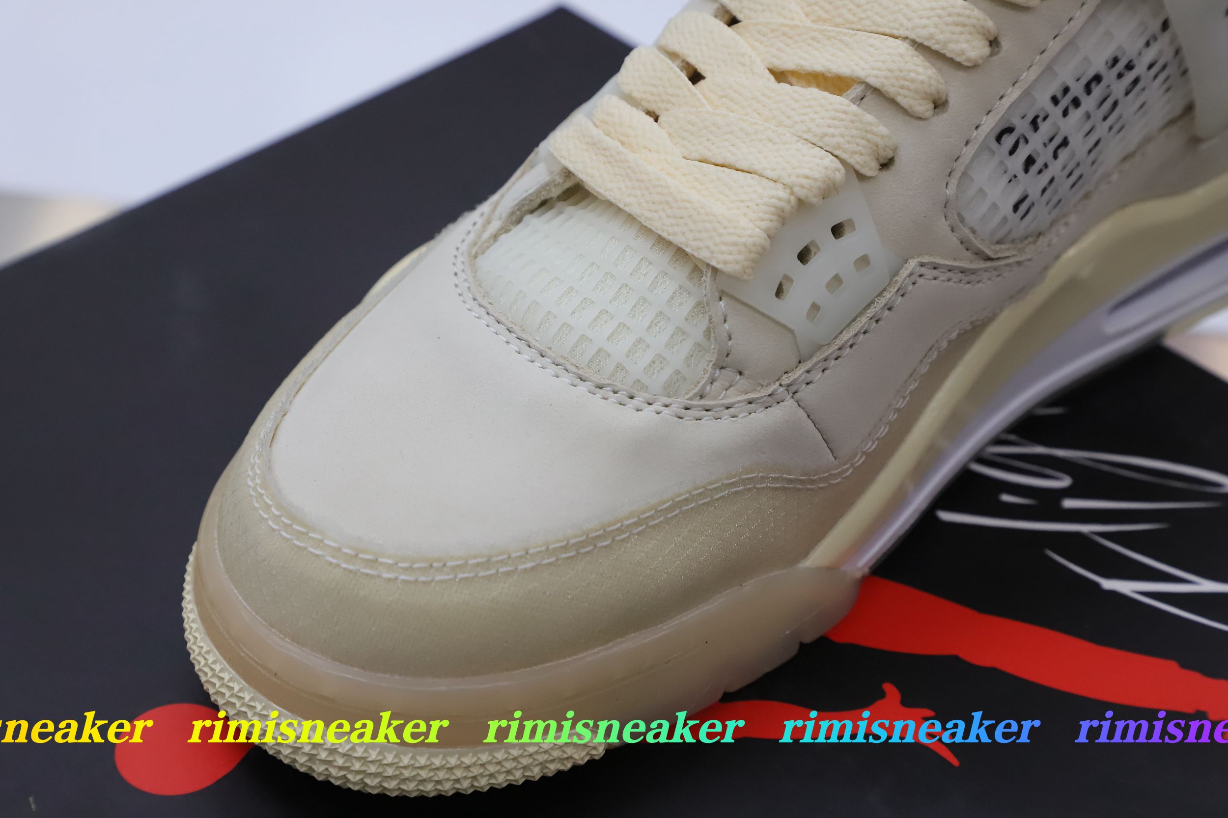 AIR JORDAN OFF-WHITE X WMNS AIR JORDAN 4 SP 'SAIL'