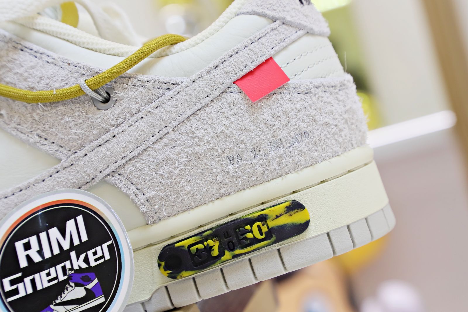 NIKE DUNK LOW OFF-WHITE LOT 37