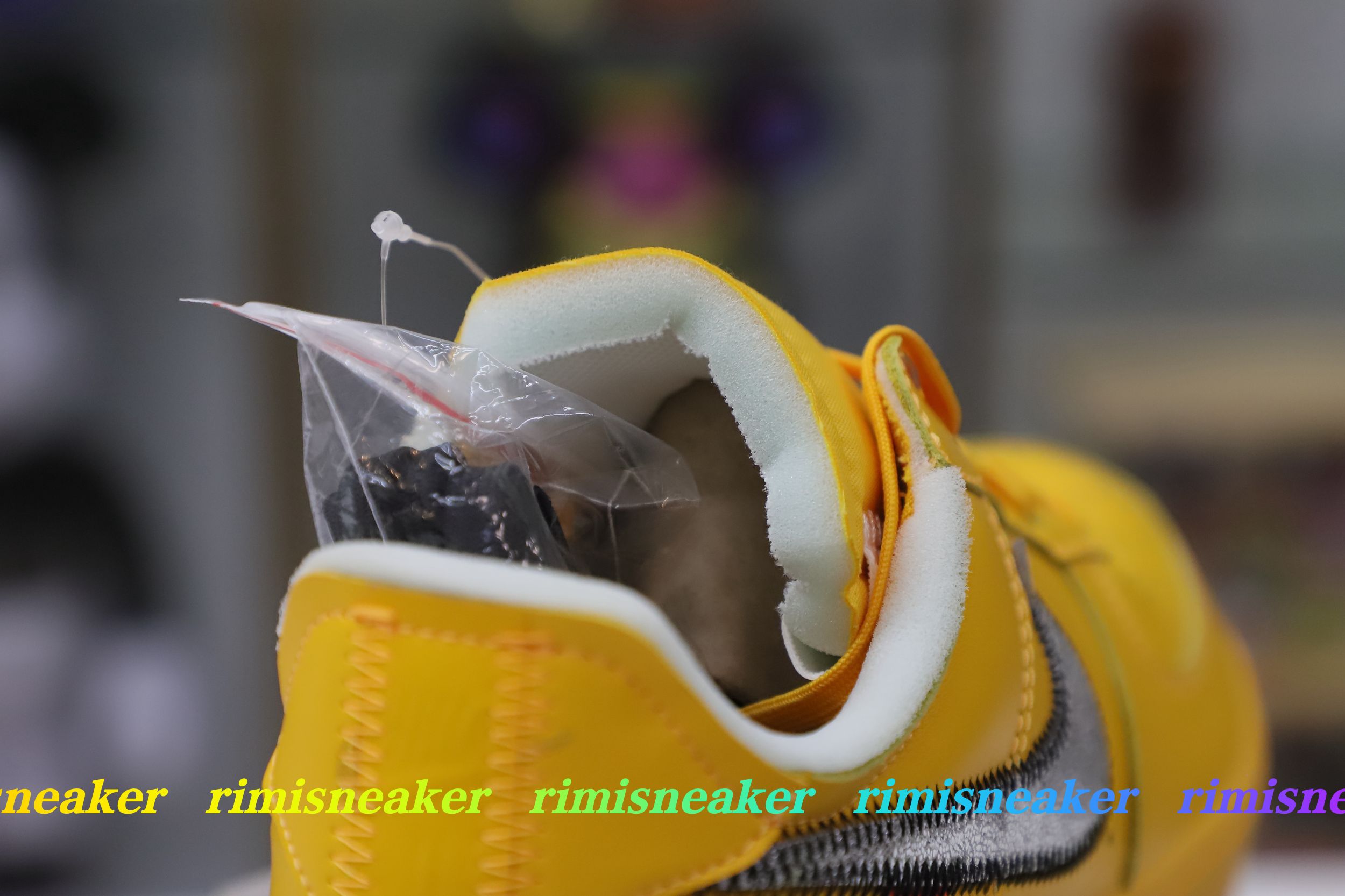 OFF-WHITE X AIR FORCE 1 LOW 'LEMONADE'
