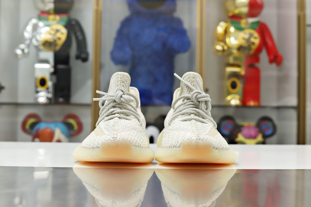 YEEZY BOOST 350 V2 'LUNDMARK NON-REFLECTIVE'