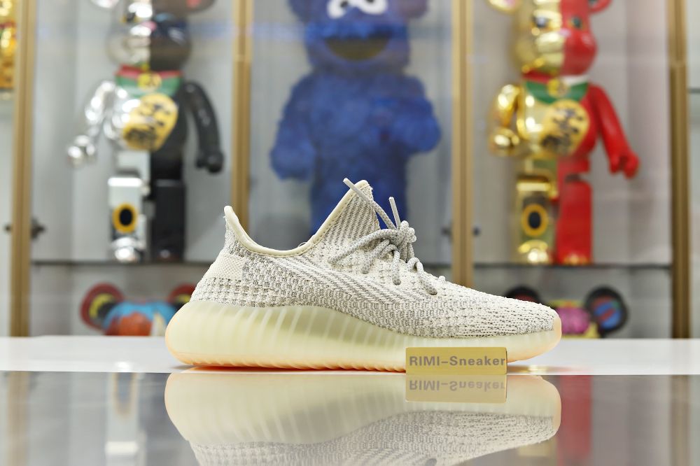 YEEZY BOOST 350 V2 'LUNDMARK NON-REFLECTIVE'
