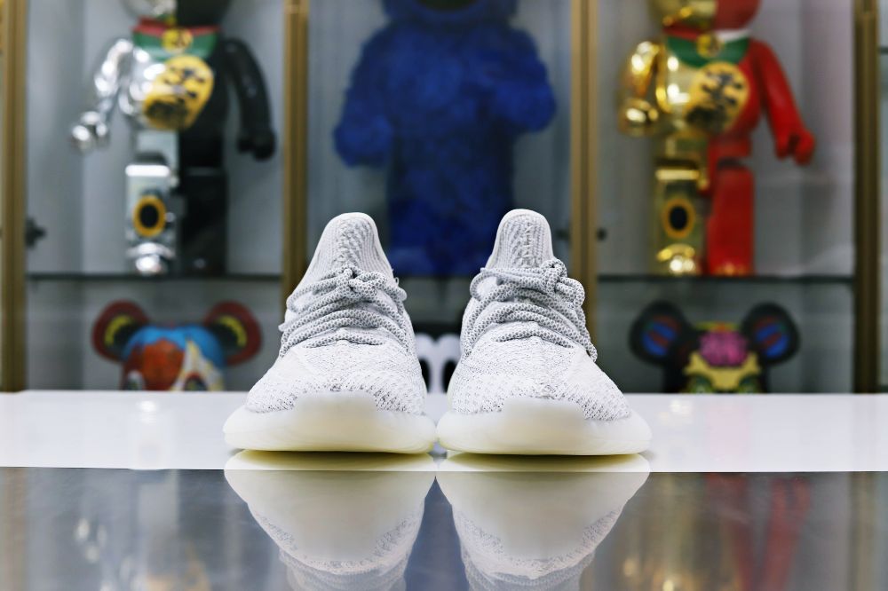 YEEZY BOOST 350 V2 'STATIC REFLECTIVE'