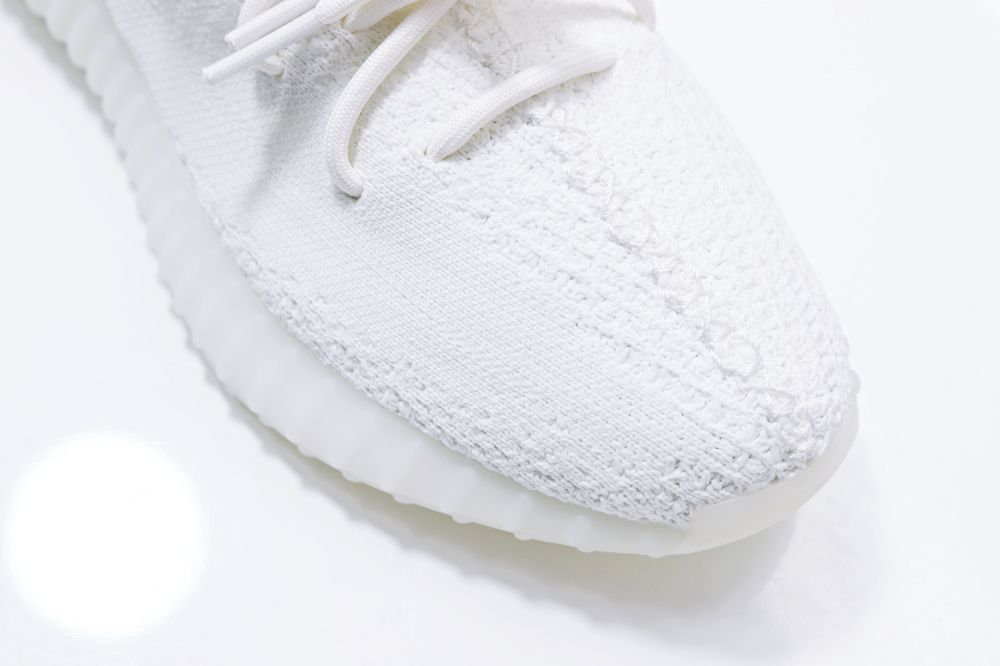 YEEZY BOOST 350 V2 'CREAM WHITE / TRIPLE WHITE'