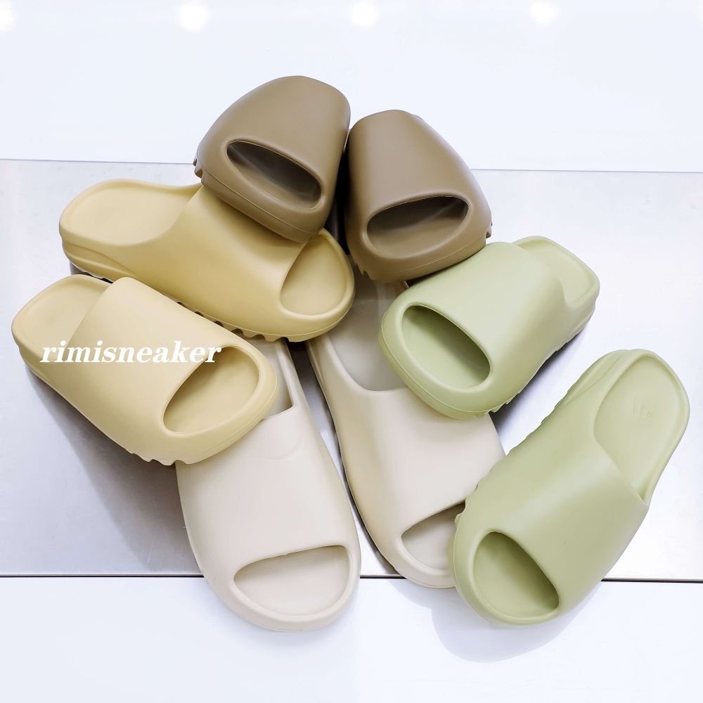 YEEZY SLIDES SHOES