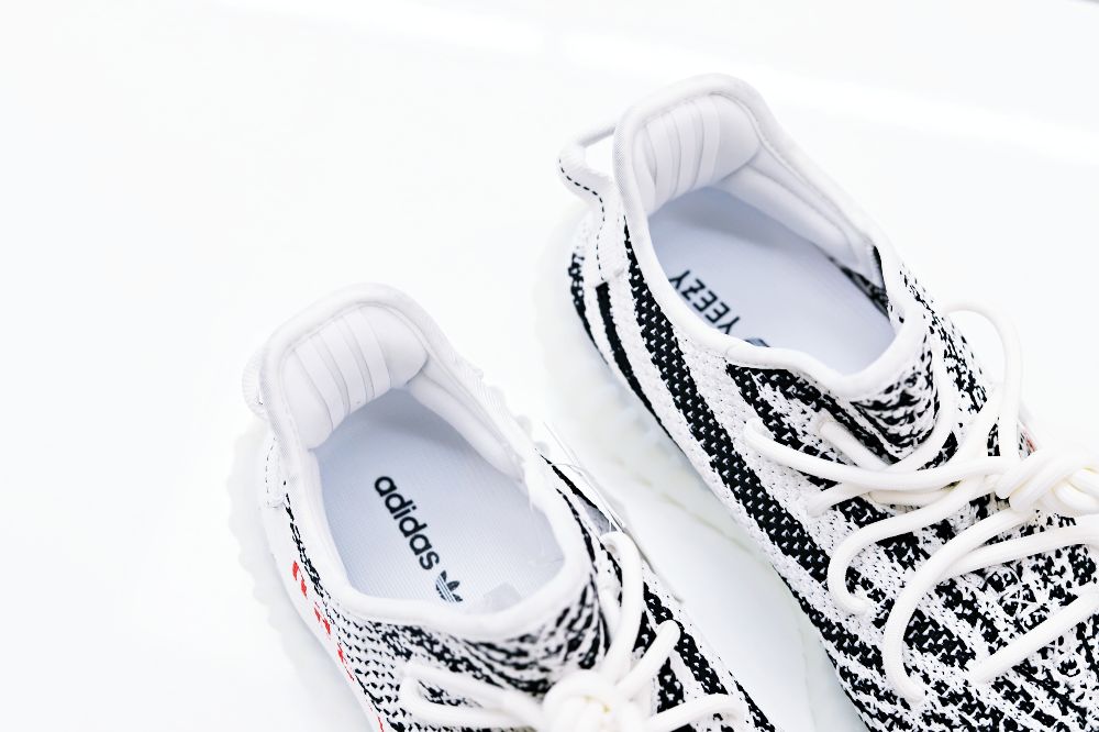 YEEZY BOOST 350 V2 'ZEBRA'