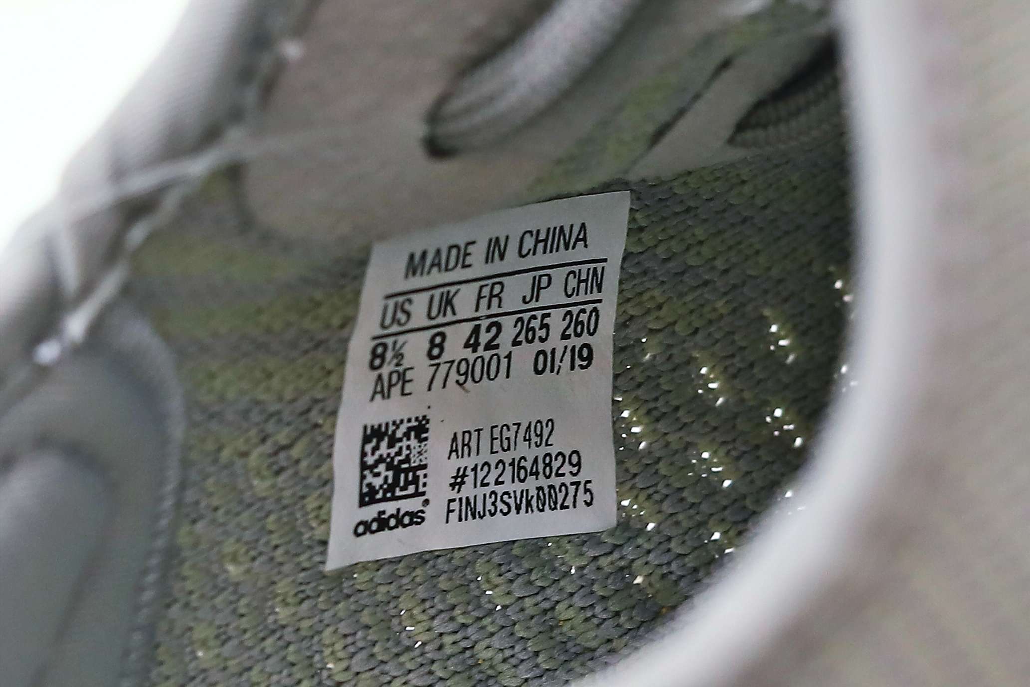 YEEZY BOOST 350 V2 'TRUE FORM'