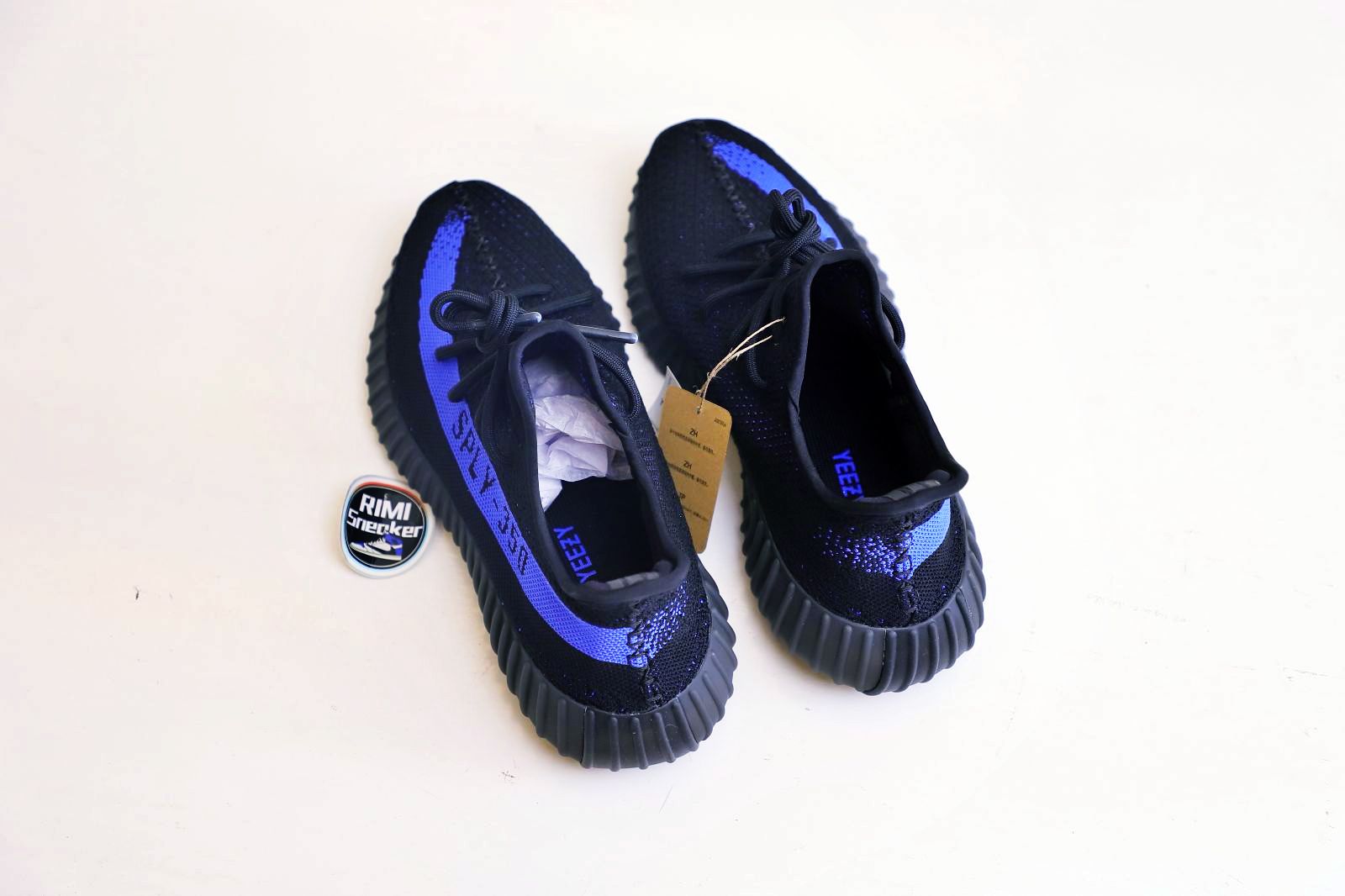 YEEZY BOOST 350 V2 'DAZZLING BLUE'