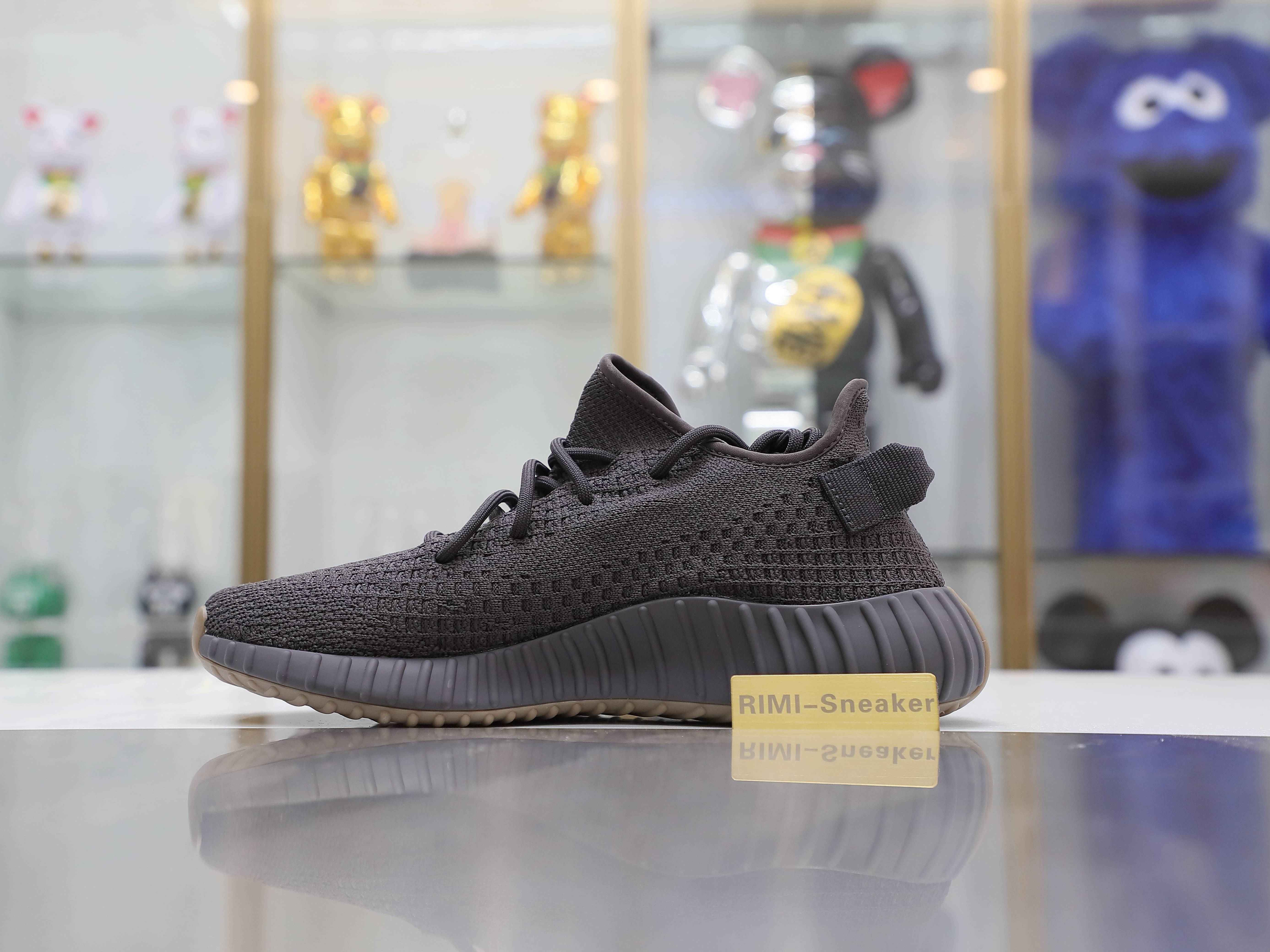 YEEZY BOOST 350 V2 'CINDER REFLECTIVE'