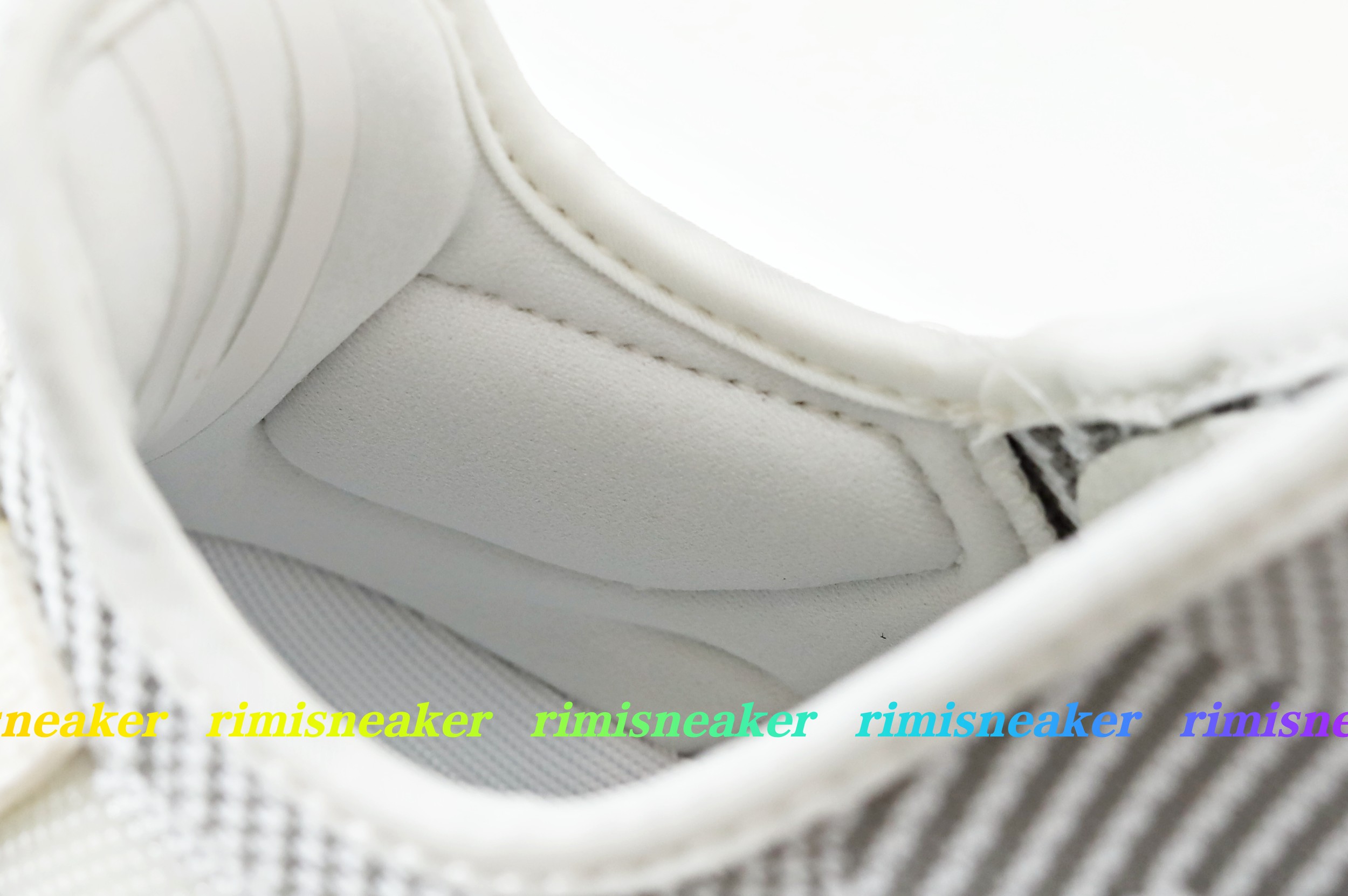 YEEZY BOOST 350 V2 'STATIC NON-