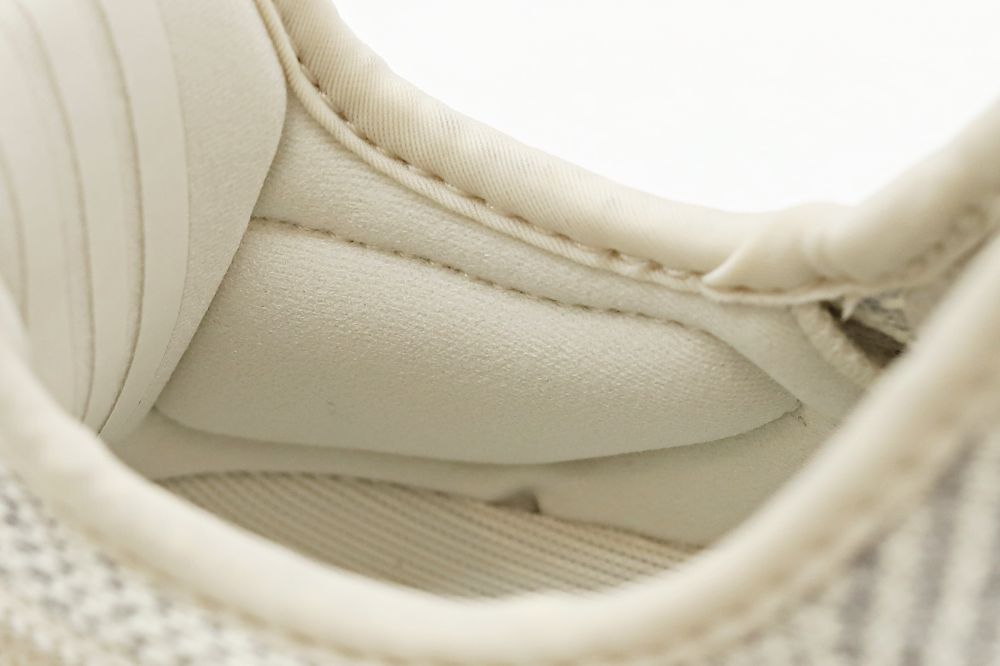 YEEZY BOOST 350 V2 'LUNDMARK NON-REFLECTIVE'