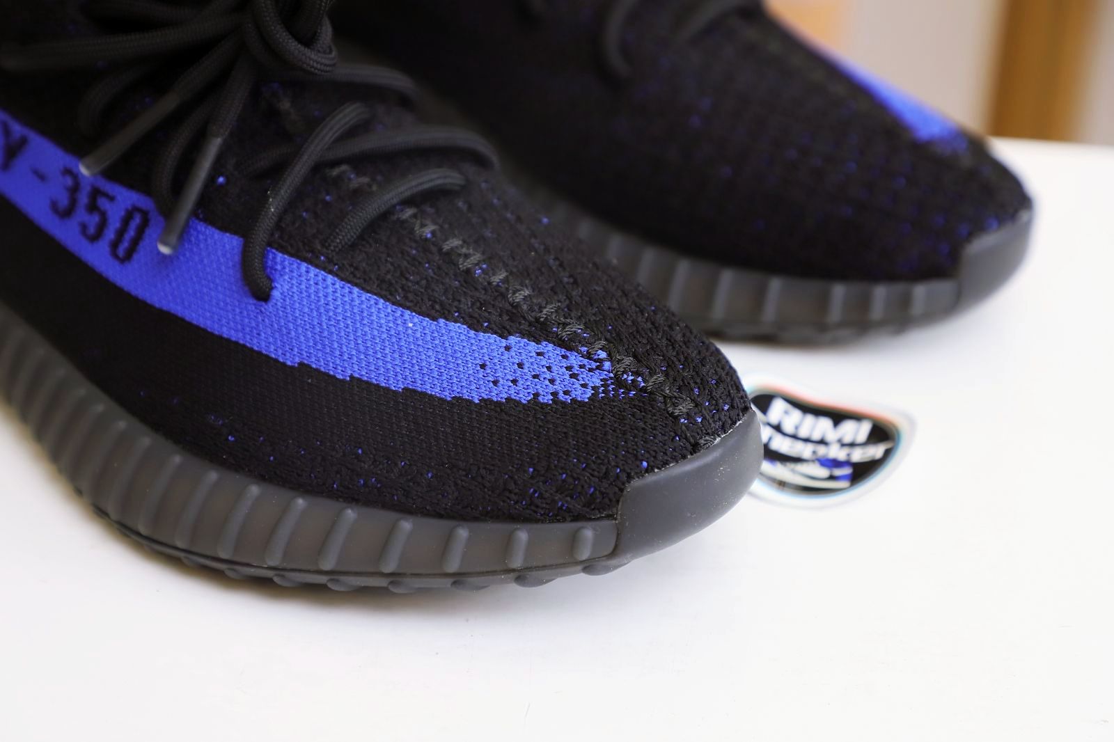 YEEZY BOOST 350 V2 'DAZZLING BLUE'