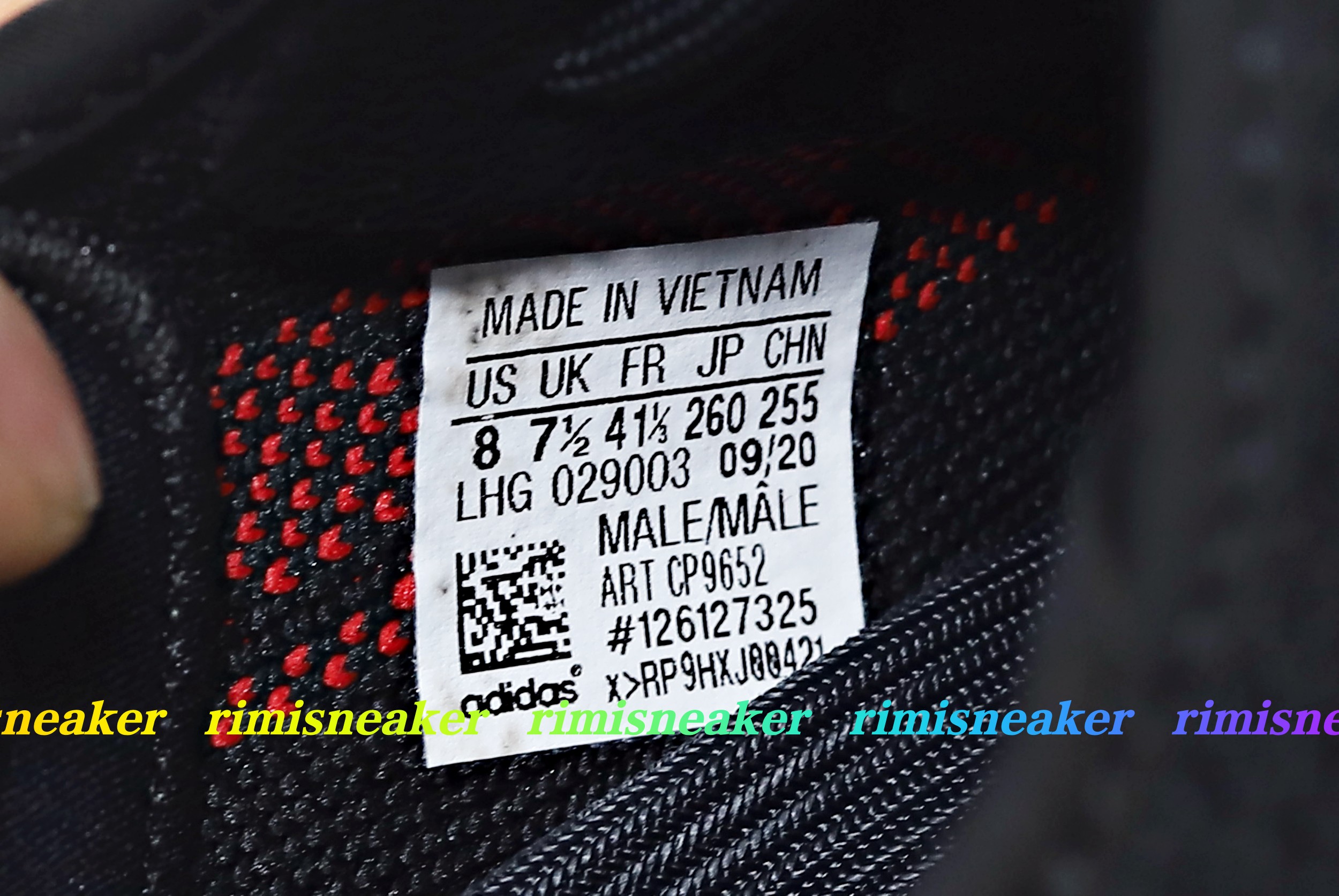 YEEZY BOOST 350 V2 'BRED'