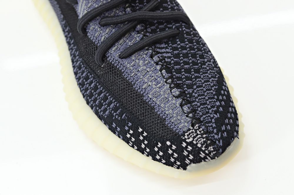 YEEZY BOOST 350 V2 'CARBON'