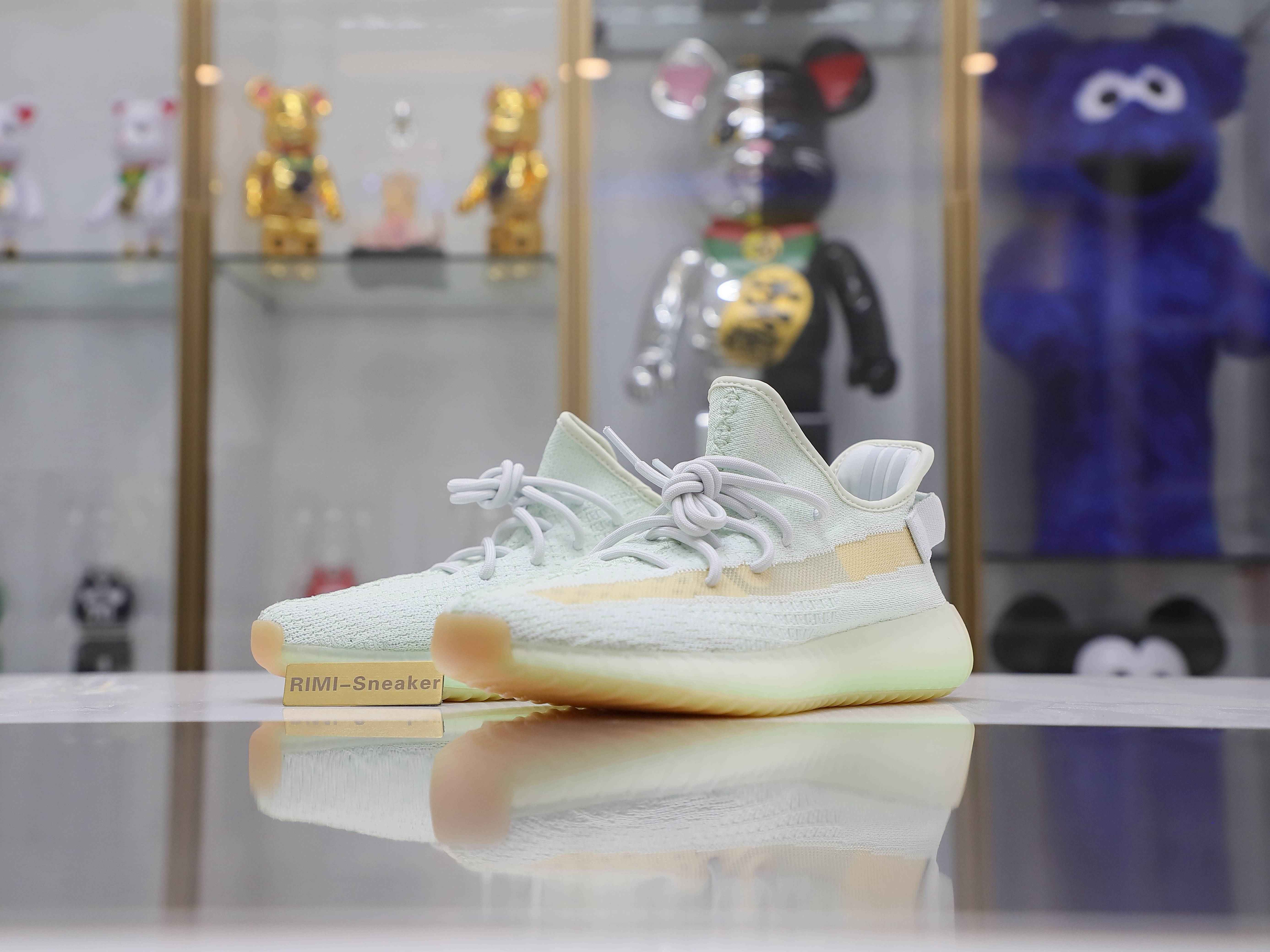 YEEZY BOOST 350 V2 'HYPERSPACE'