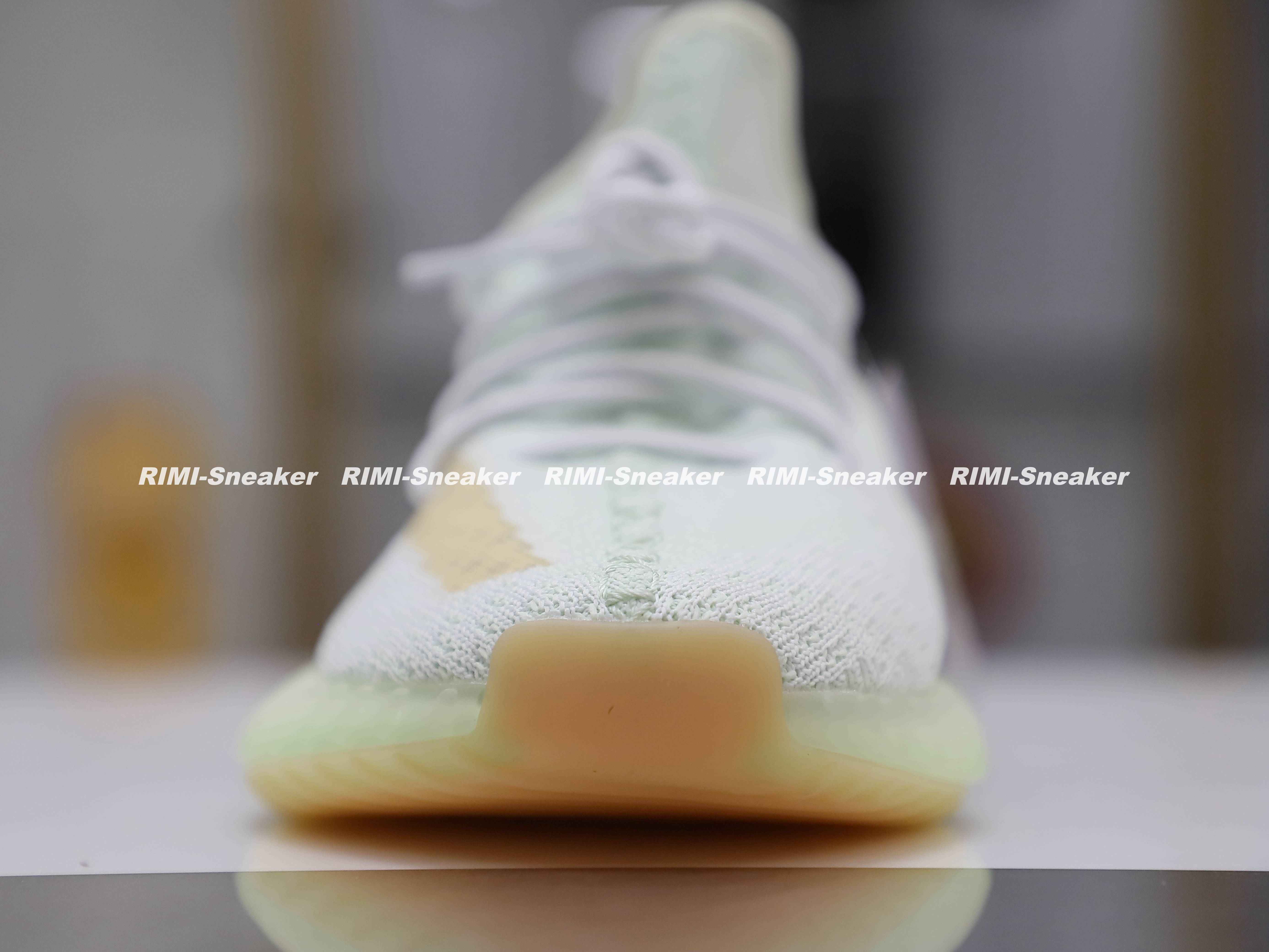 YEEZY BOOST 350 V2 'HYPERSPACE'