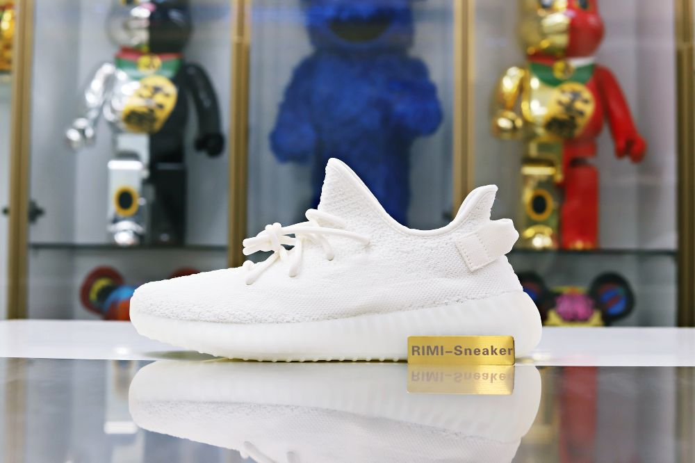 YEEZY BOOST 350 V2 'CREAM WHITE / TRIPLE WHITE'