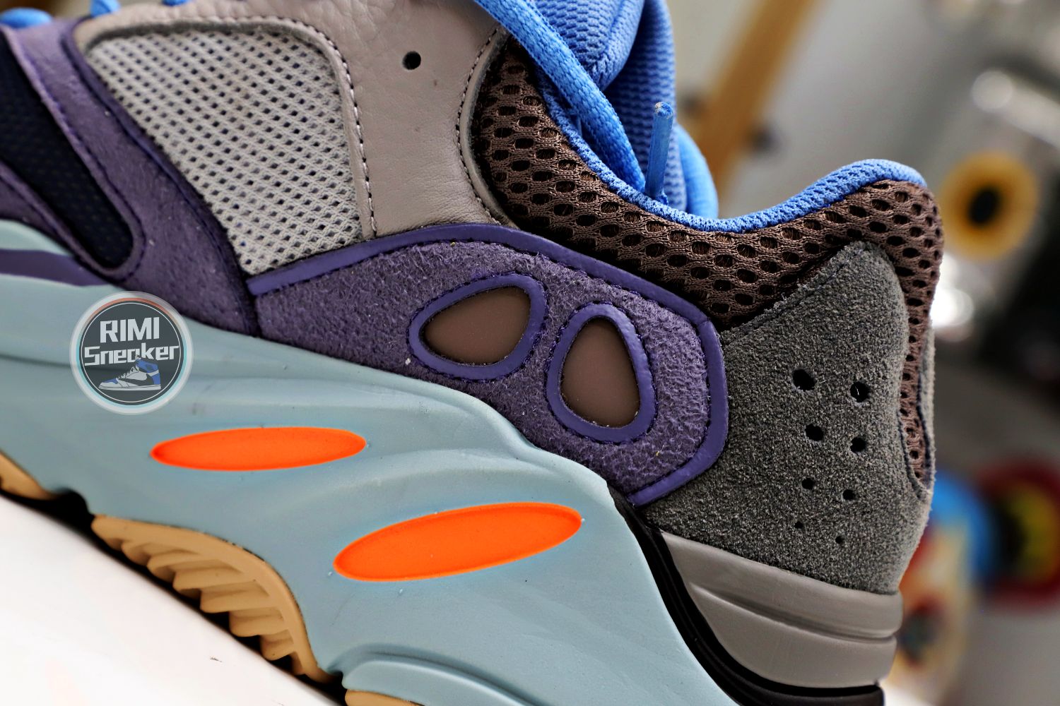 YEEZY BOOST 700 'CARBON BLUE'