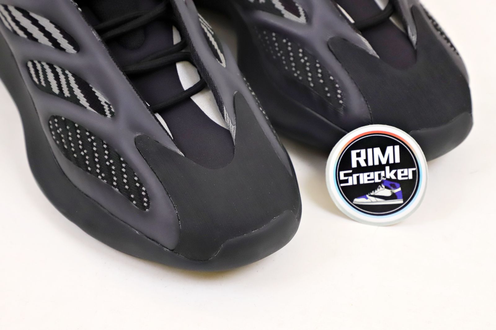 YEEZY 700 V3 'ALVAH'