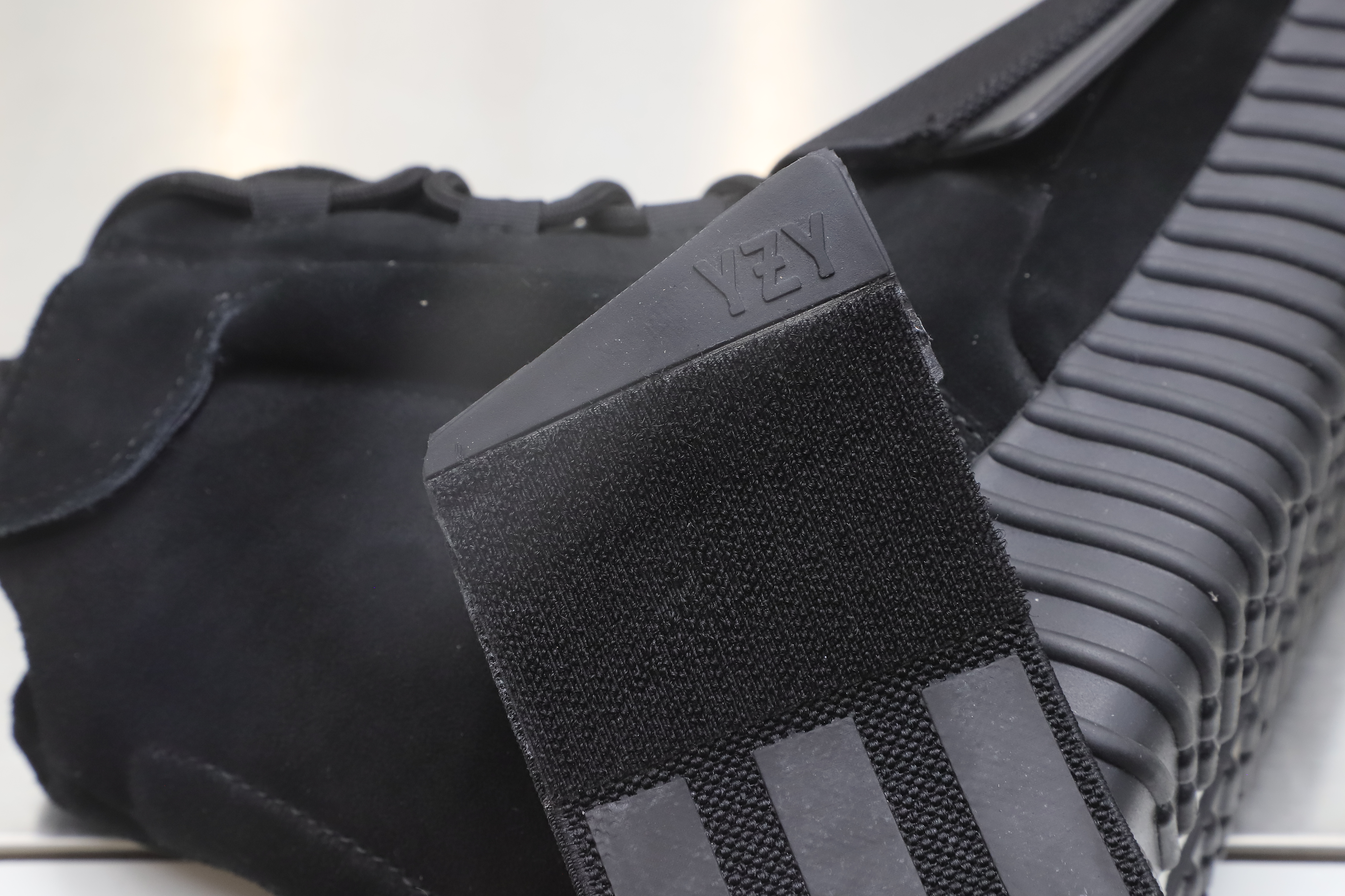 YEEZY BOOST 750 'BLACK' SAMPLE