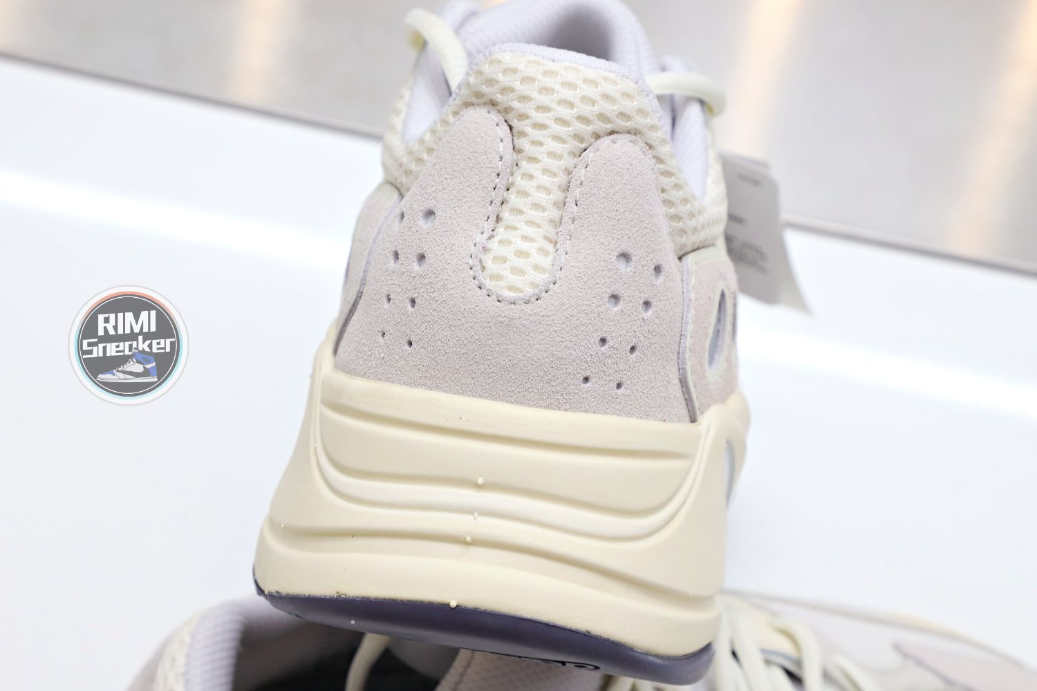 YEEZY BOOST 700 'ANALOG'