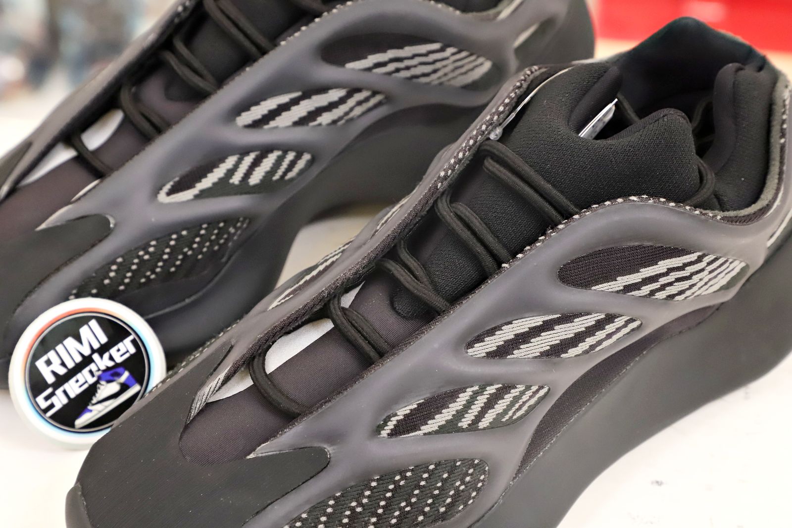 YEEZY 700 V3 'ALVAH'