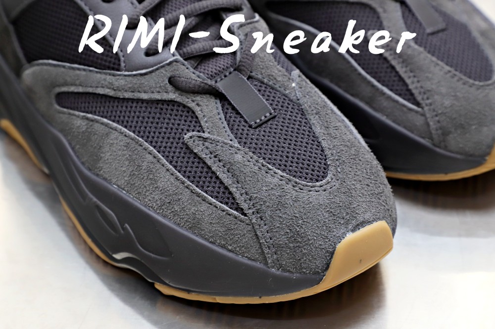 YEEZY BOOST 700 'UTILITY BLACK'